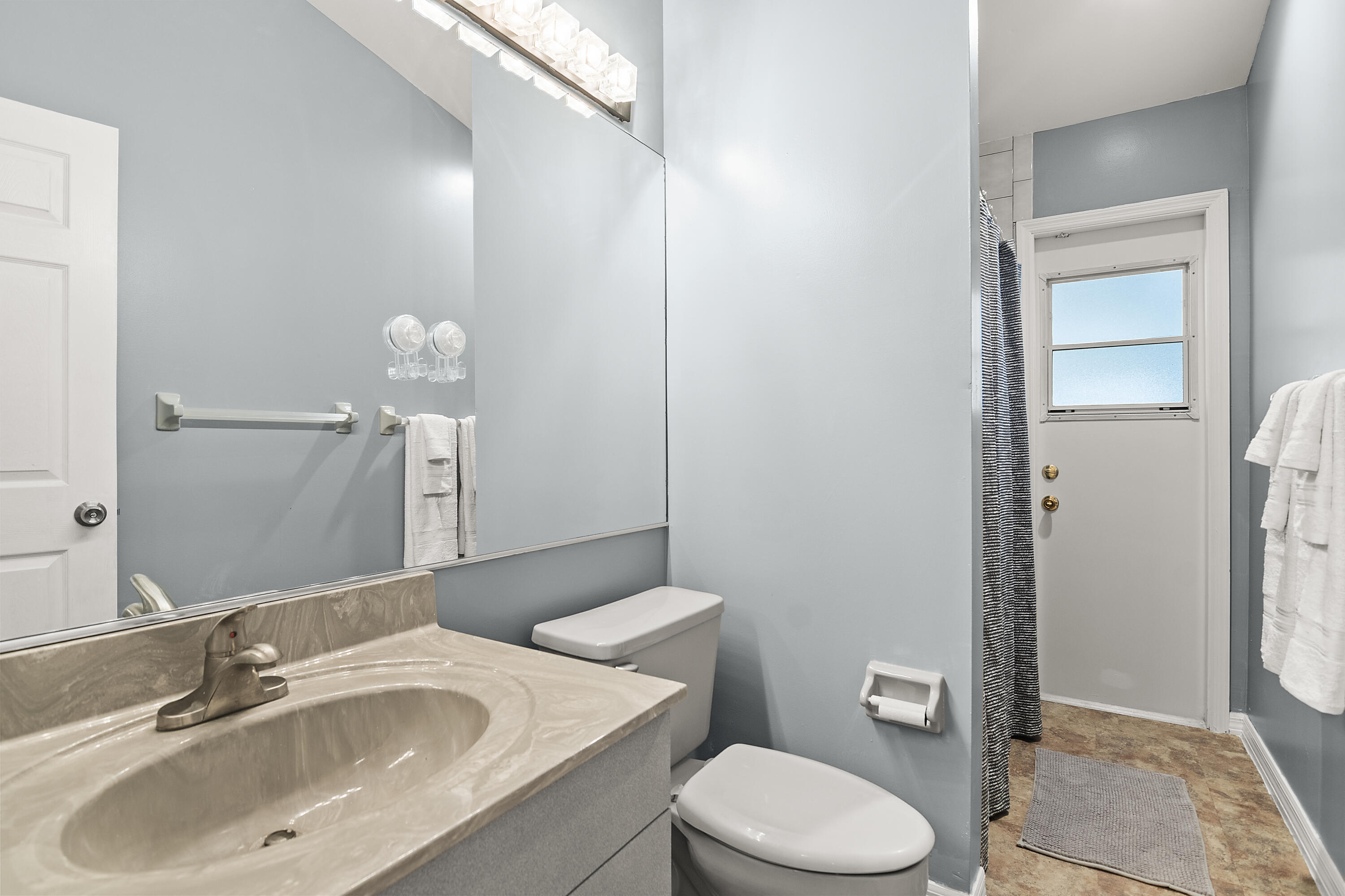 922 Jackson Way Property Photo 24