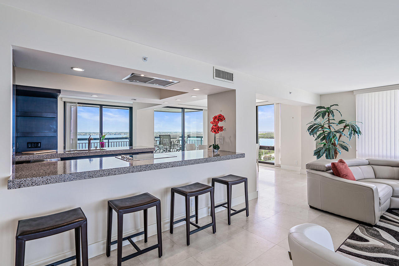 5380 N Ocean Drive 10j Property Photo 5