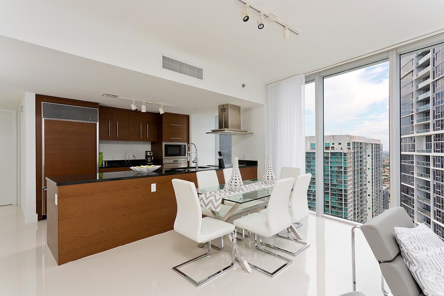 495 Brickell Avenue 4010 Property Photo 9
