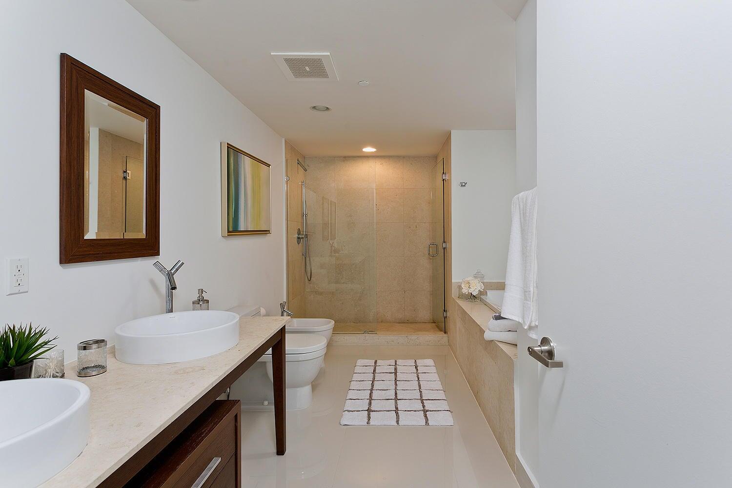 495 Brickell Avenue 4010 Property Photo 20