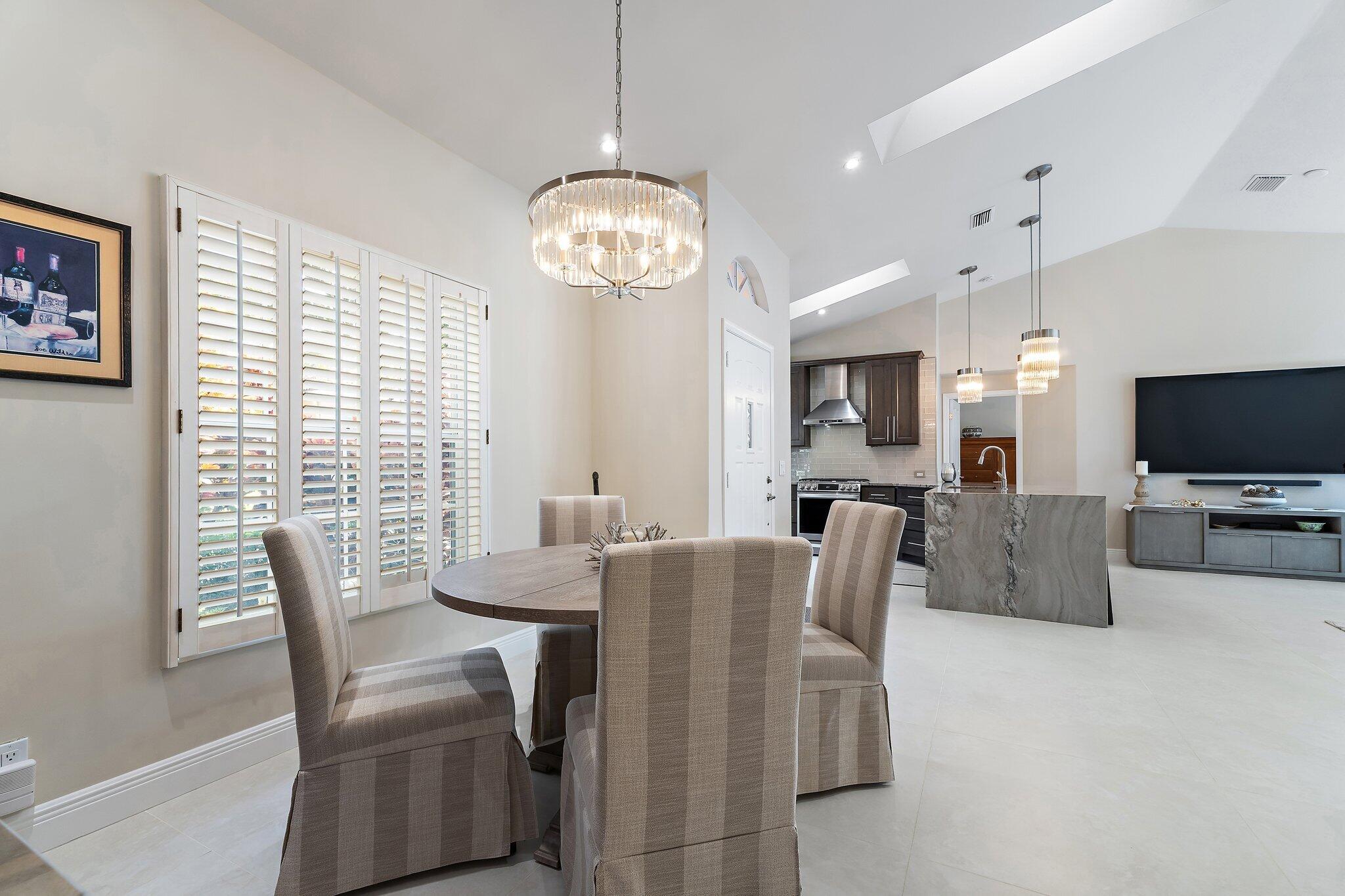45 Via Verona Property Photo 9