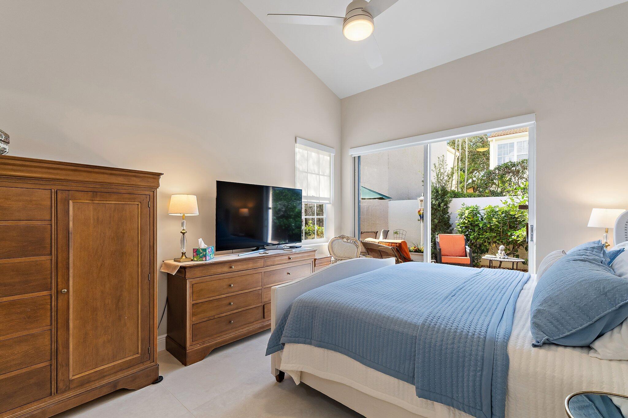 45 Via Verona Property Photo 20