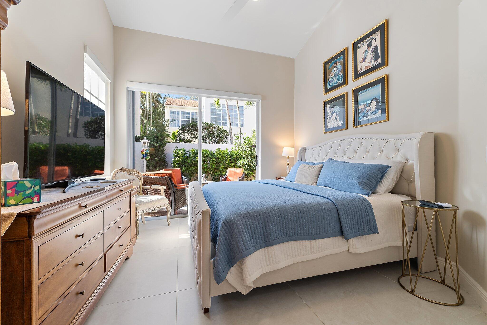45 Via Verona Property Photo 21