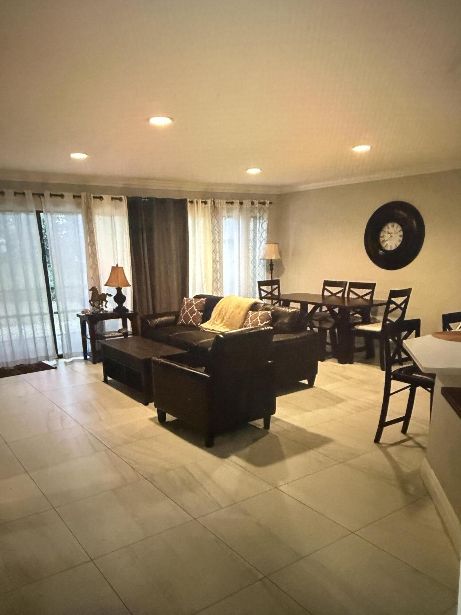 12725 Shoreline Drive 6c Property Photo 10