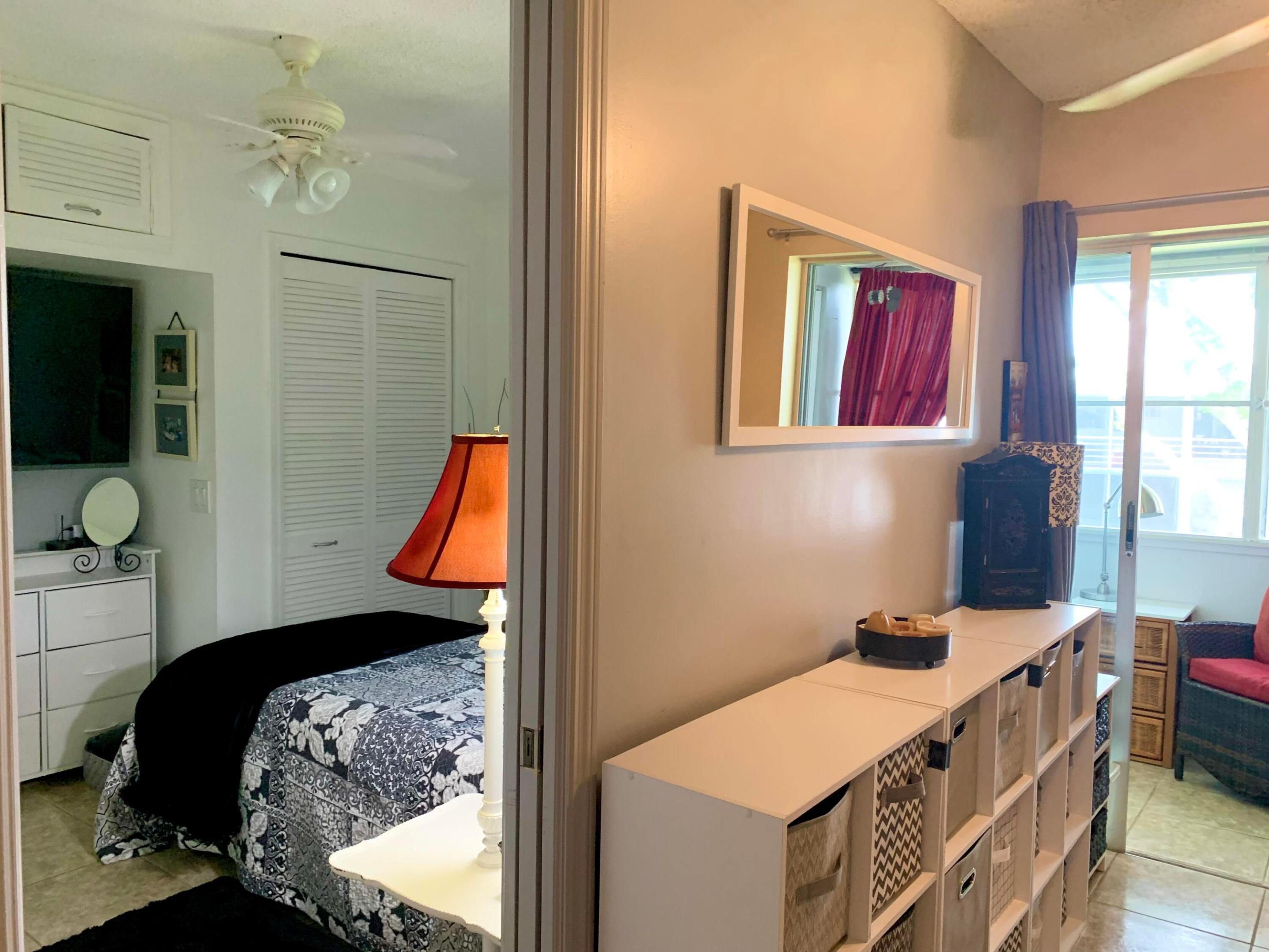 116 Canterbury E Property Photo 30