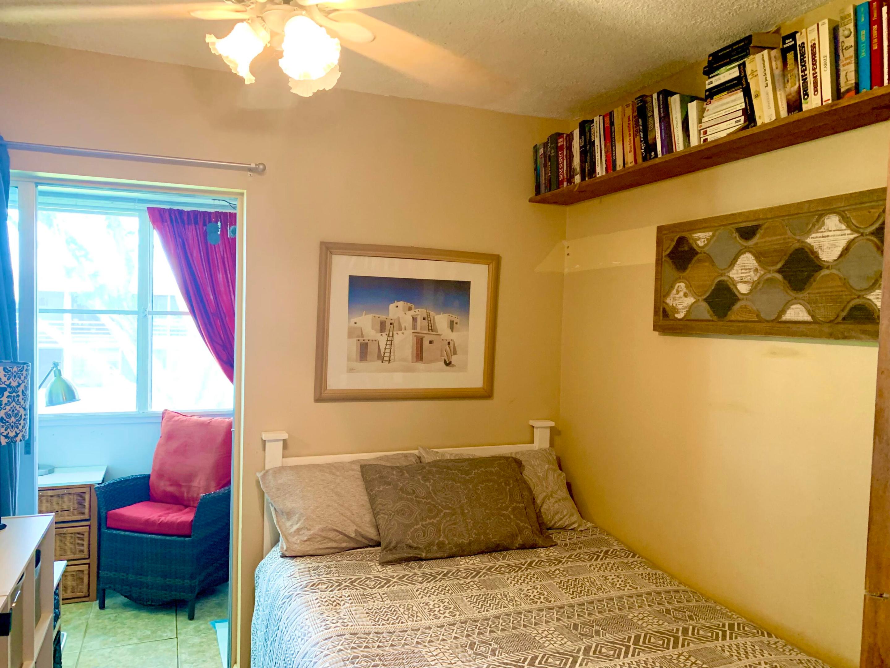 116 Canterbury E Property Photo 51