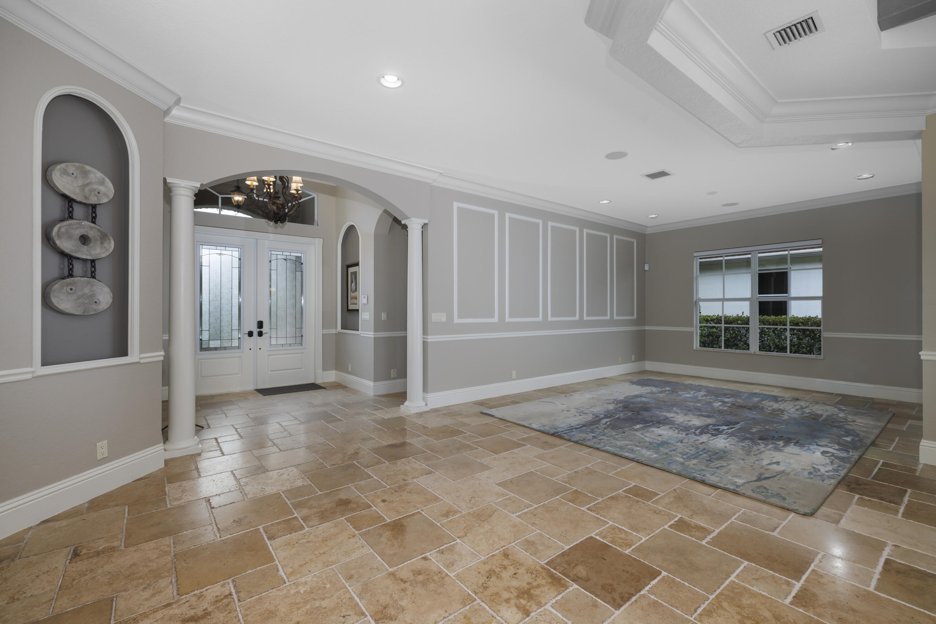 912 Sw Sun Circle Property Photo 4