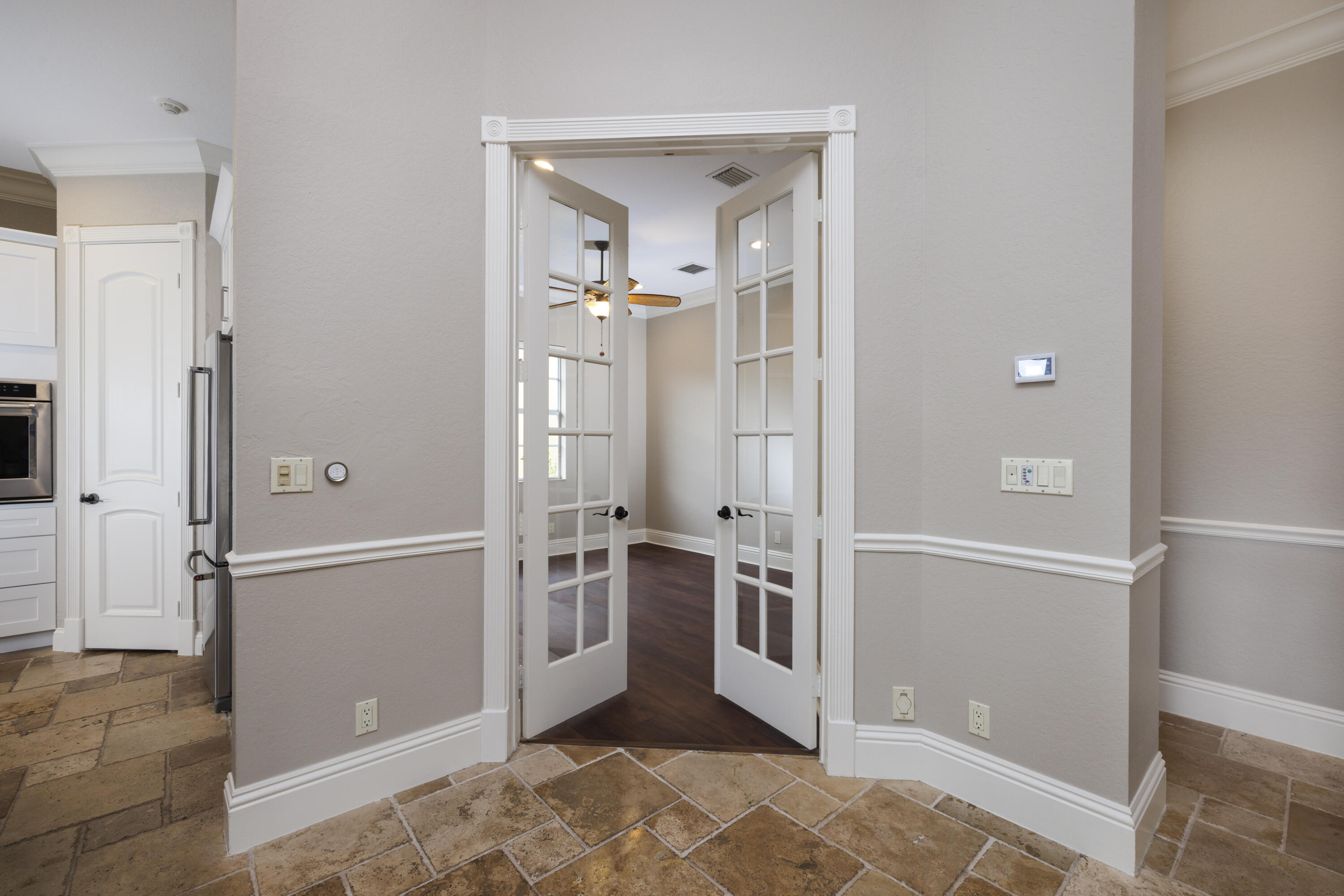 912 Sw Sun Circle Property Photo 23