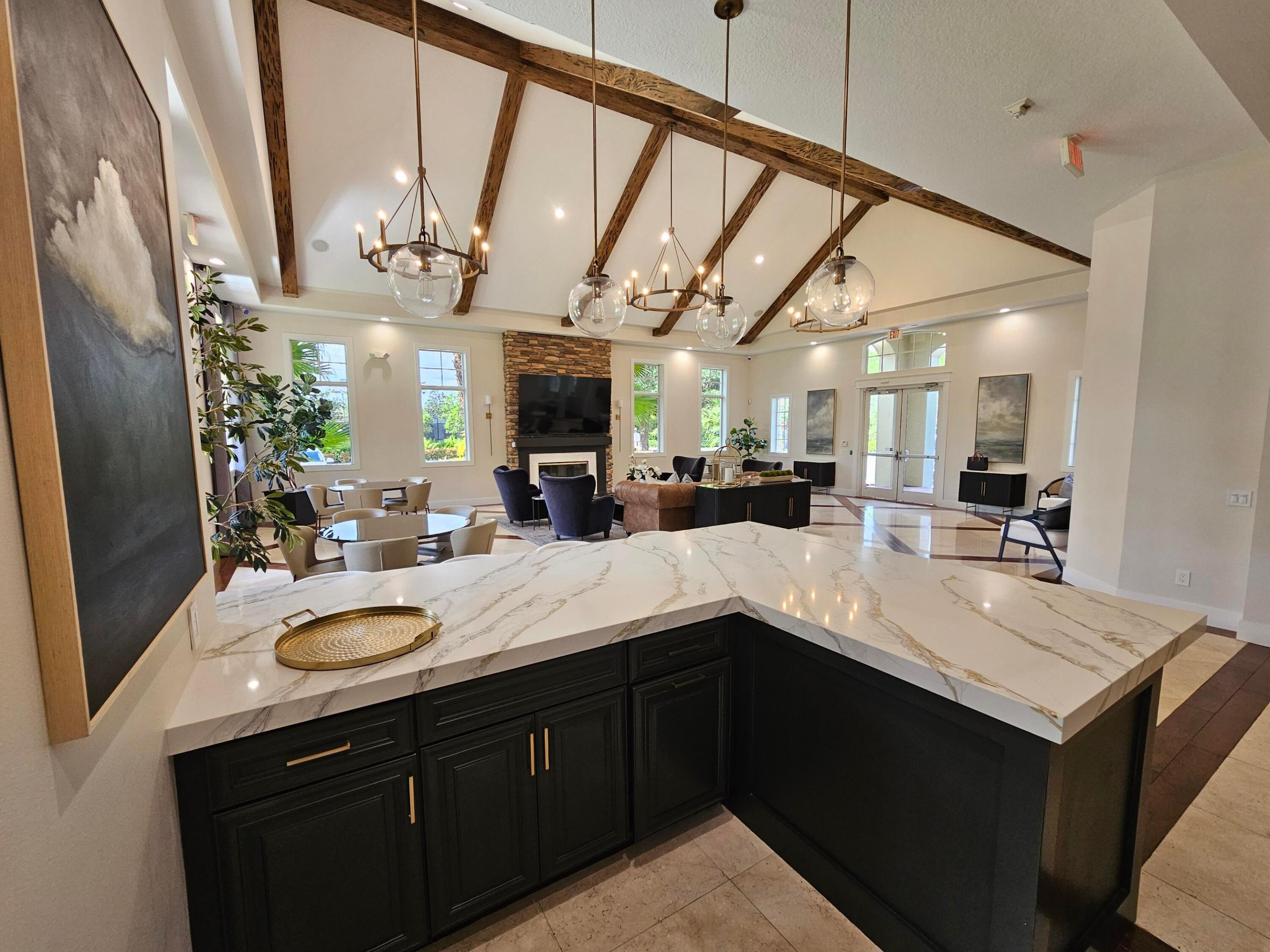 912 Sw Sun Circle Property Photo 27