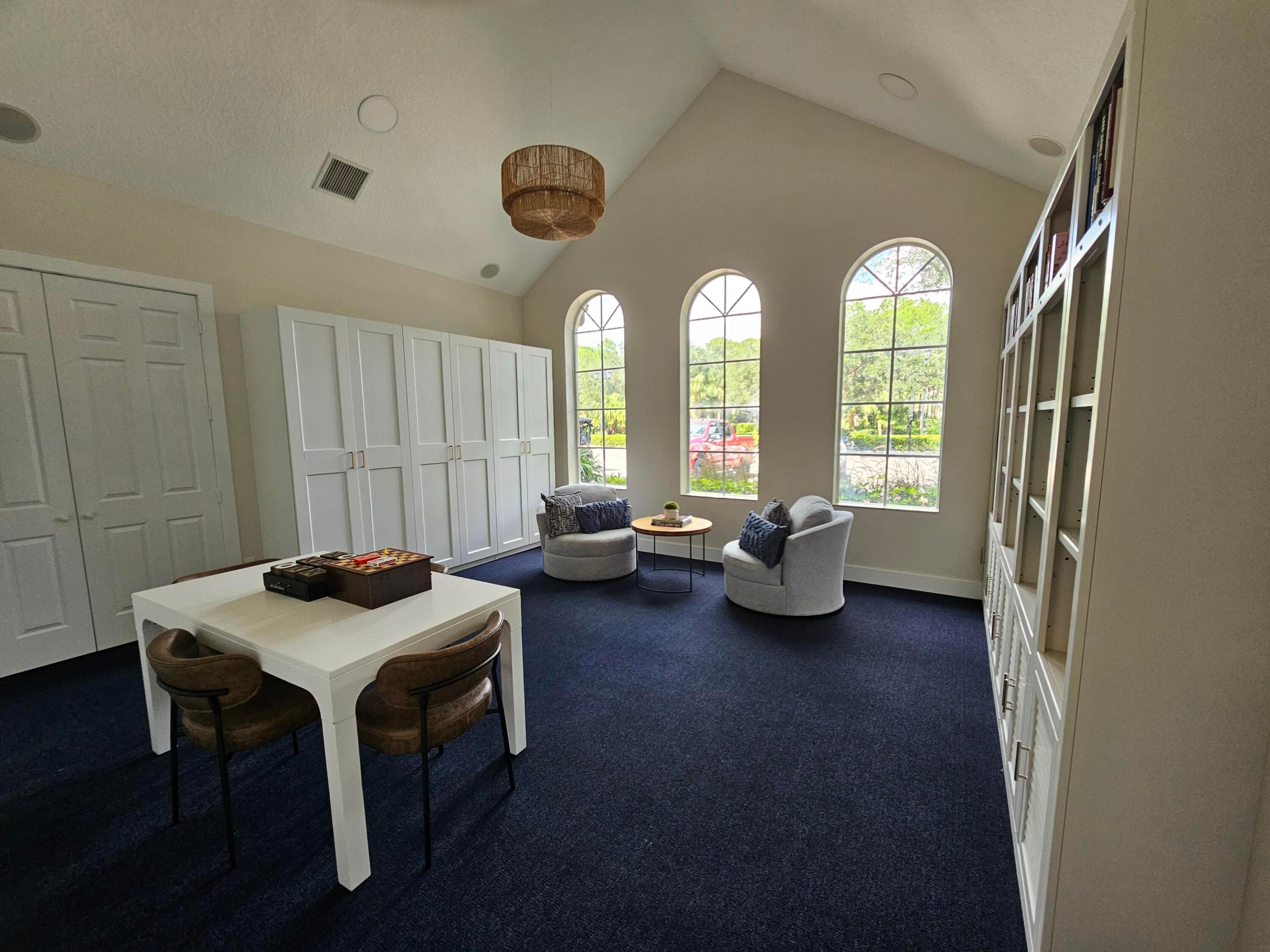 912 Sw Sun Circle Property Photo 28