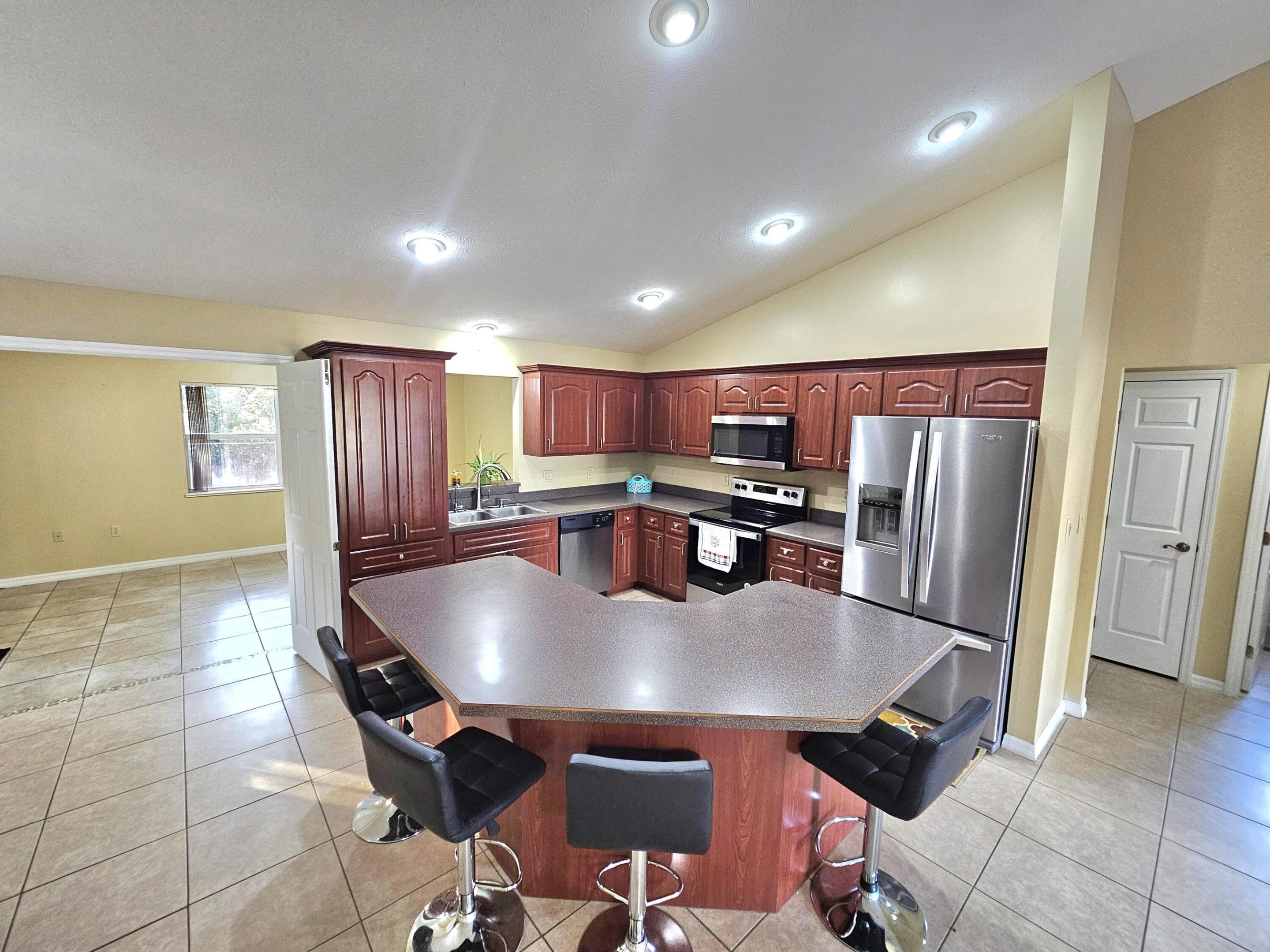 1514 Summer Road Property Photo 13