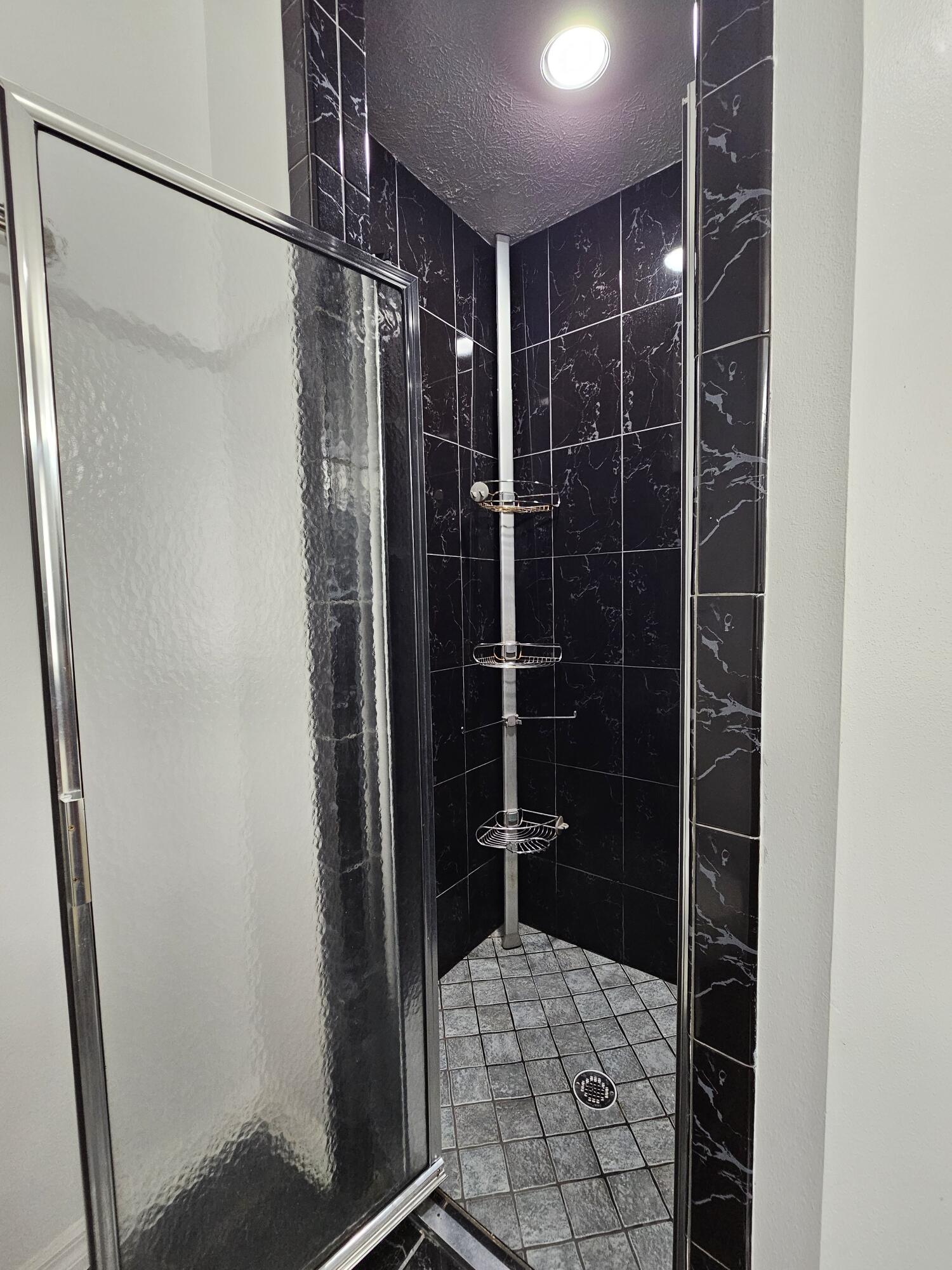1514 Summer Road Property Photo 32