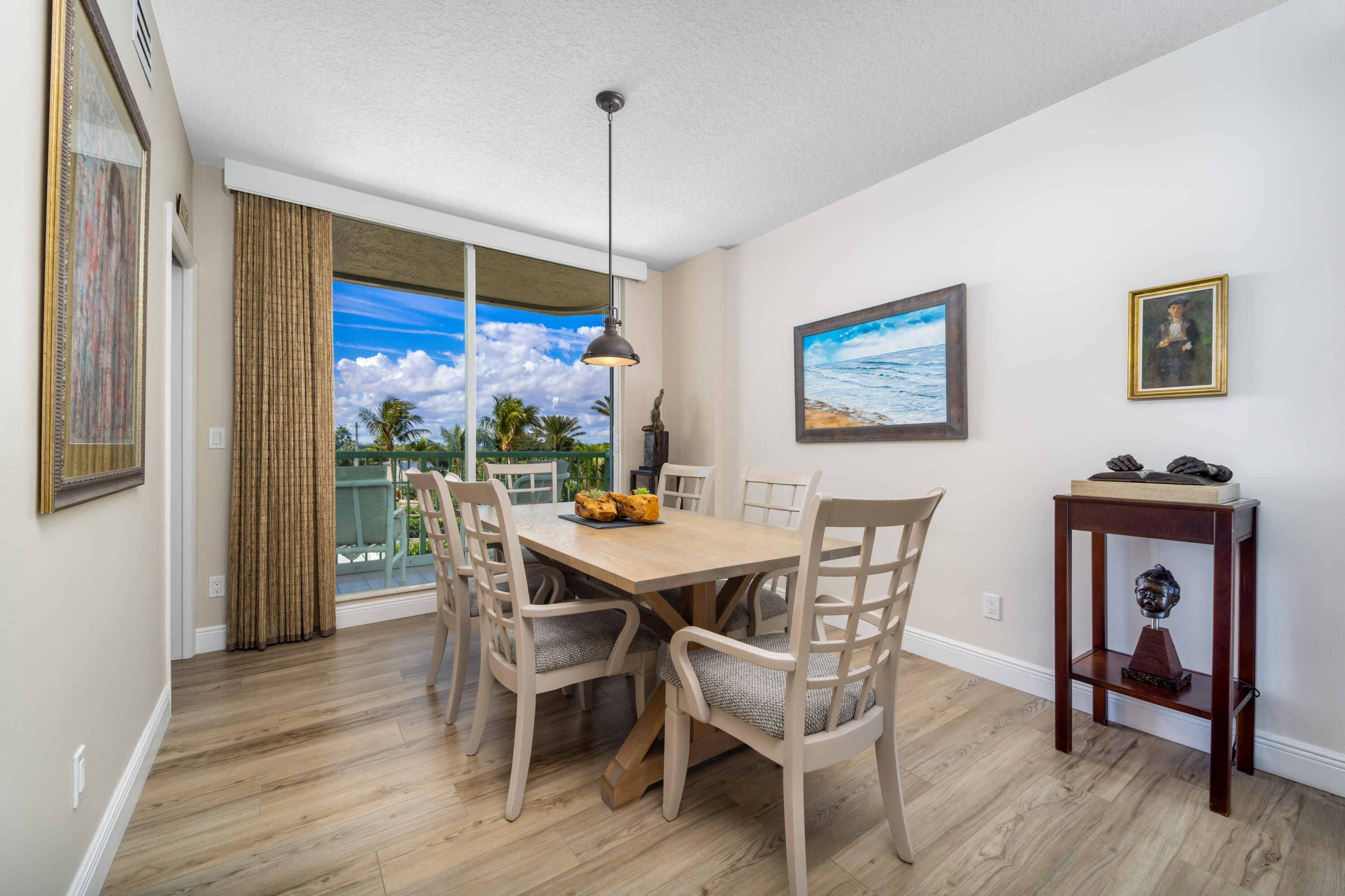 8650 S Ocean Drive 301 Property Photo 17
