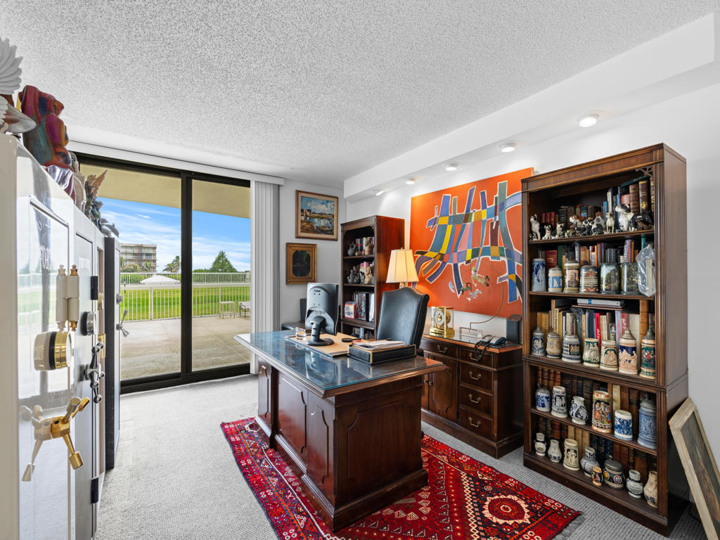 3300 S Ocean Boulevard 103s Property Photo 19