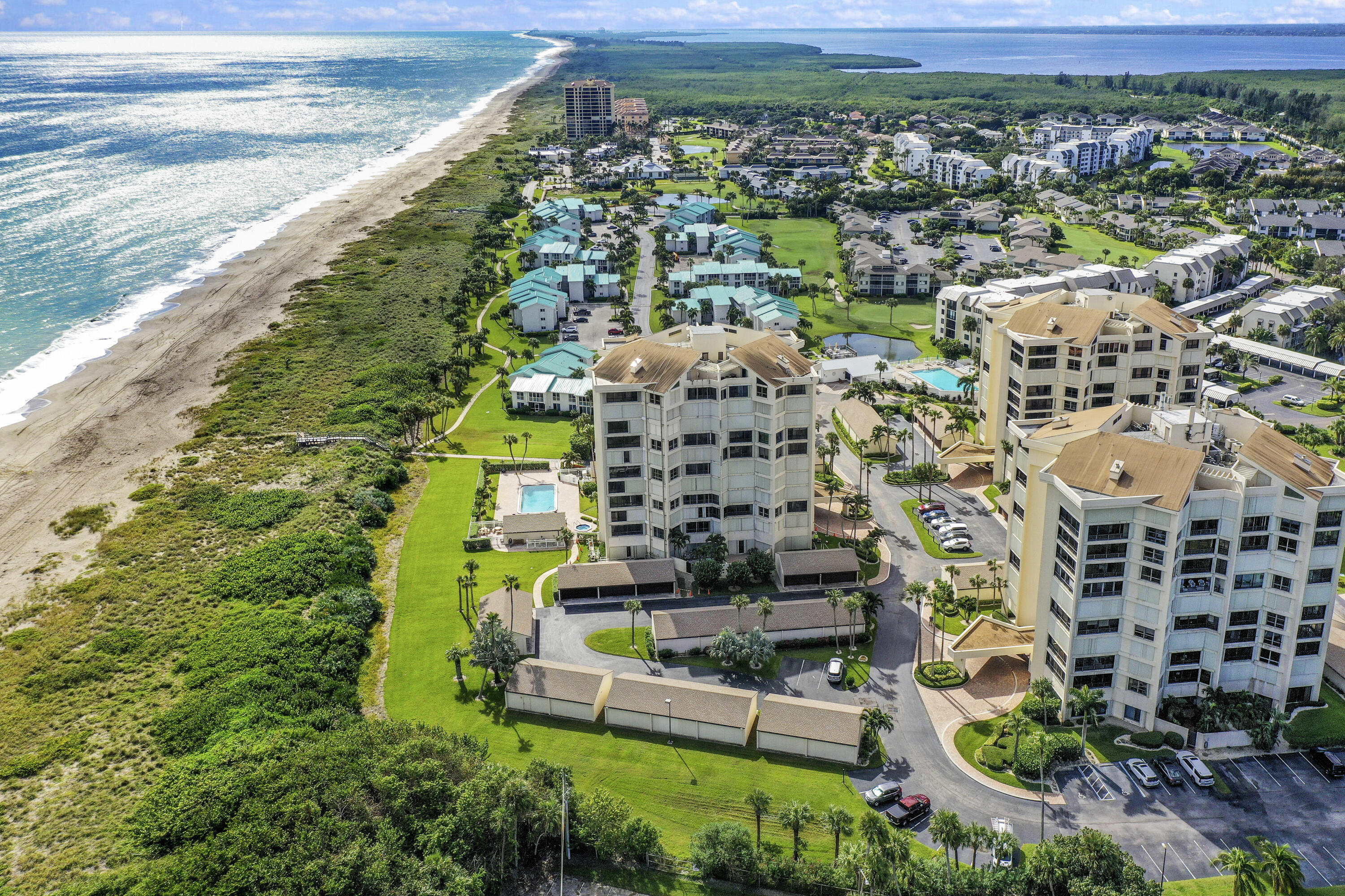 2400 S Ocean Drive 4304 Property Photo 5