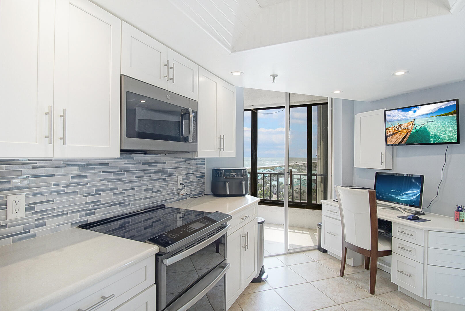 2400 S Ocean Drive 4304 Property Photo 18