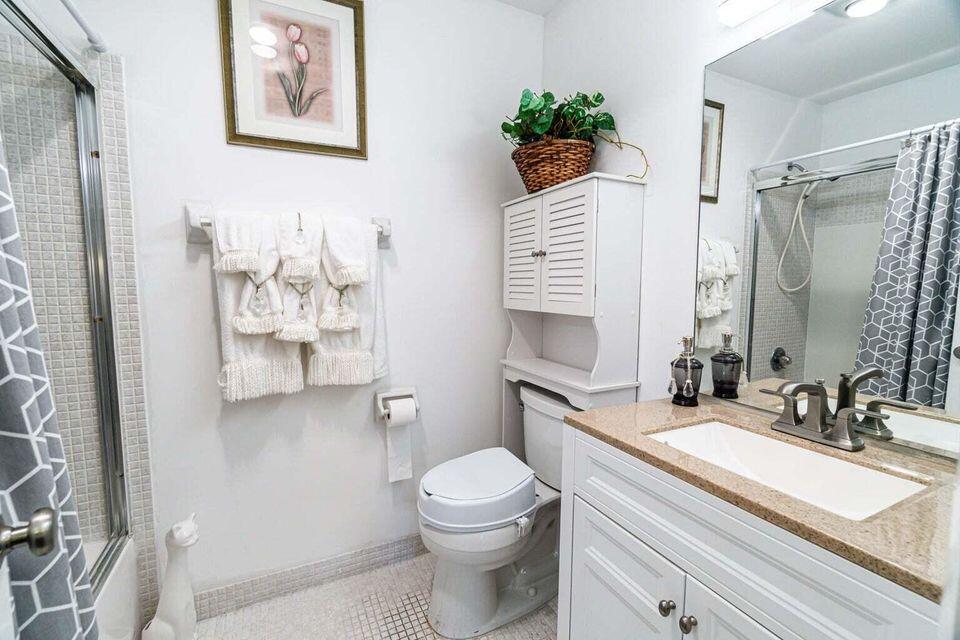 13893 Via Aurora C Property Photo 5