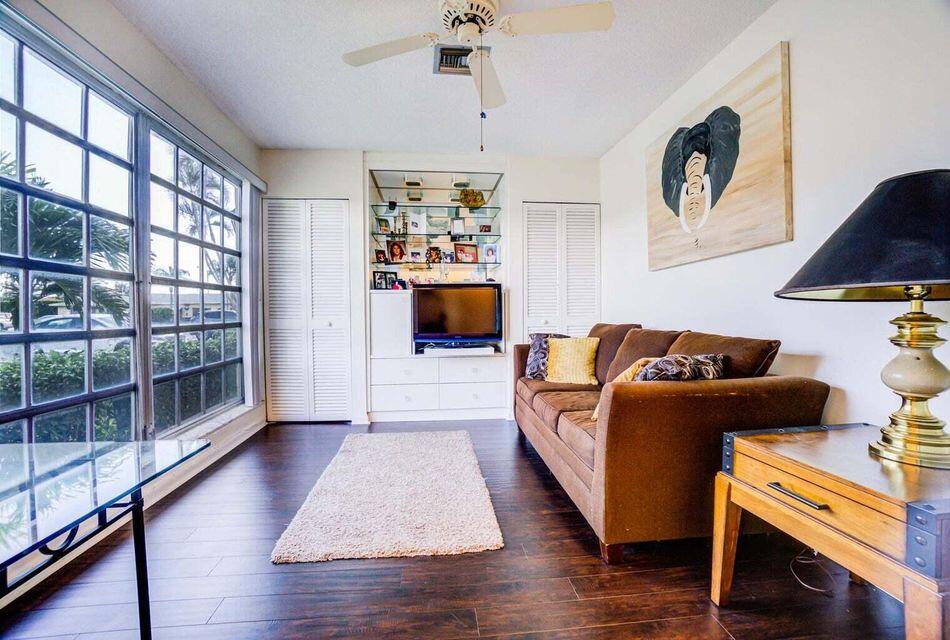 13893 Via Aurora C Property Photo 6