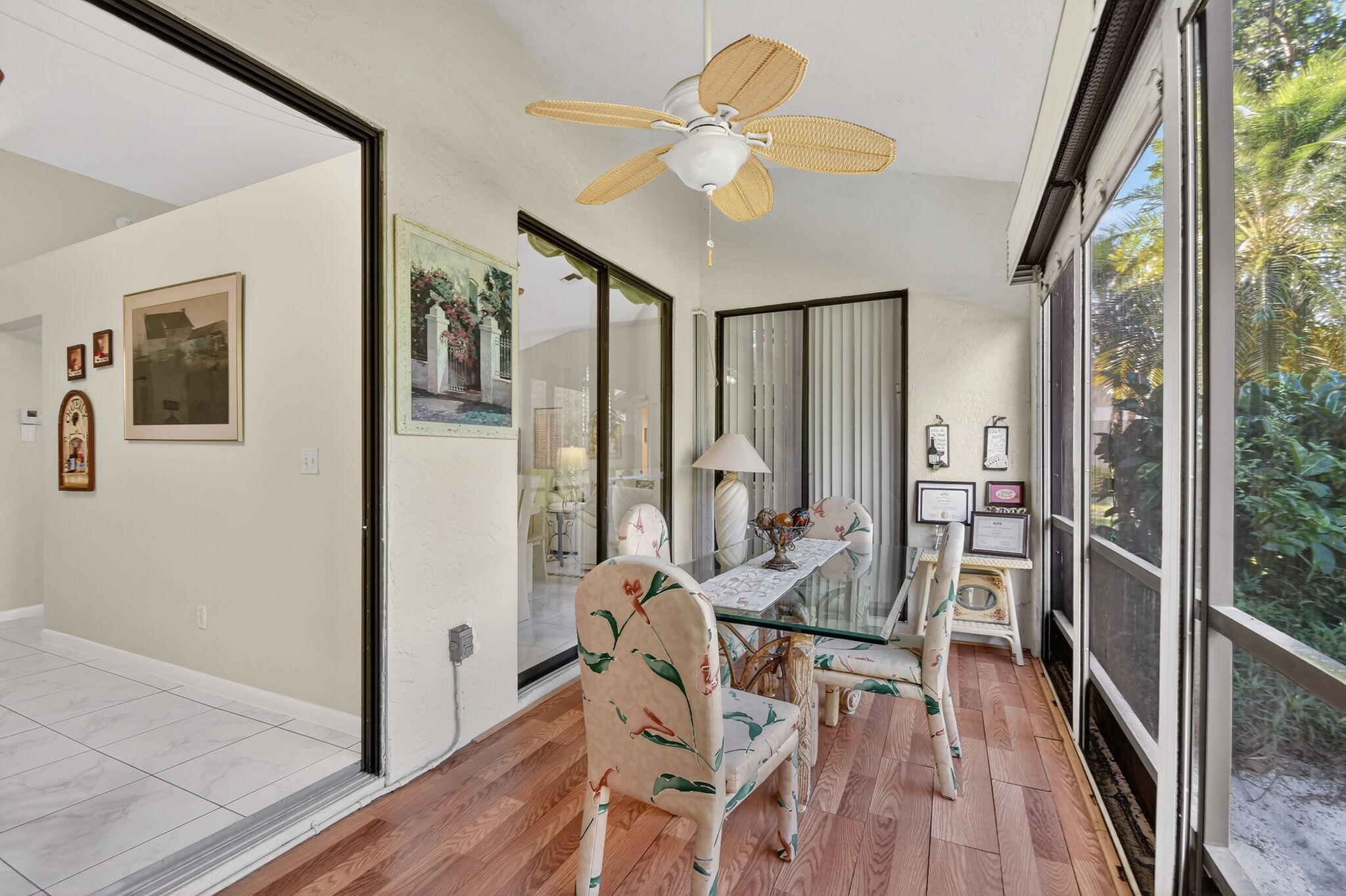 7147 Le Chalet Boulevard Property Photo 21