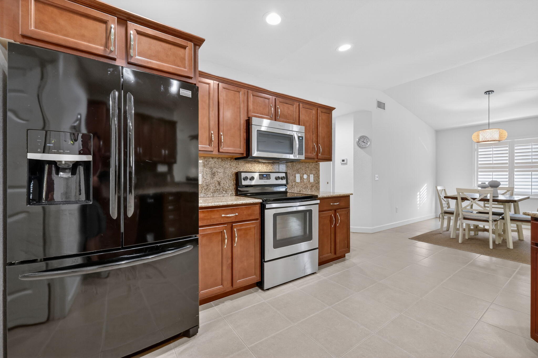 24 Azul Property Photo 17