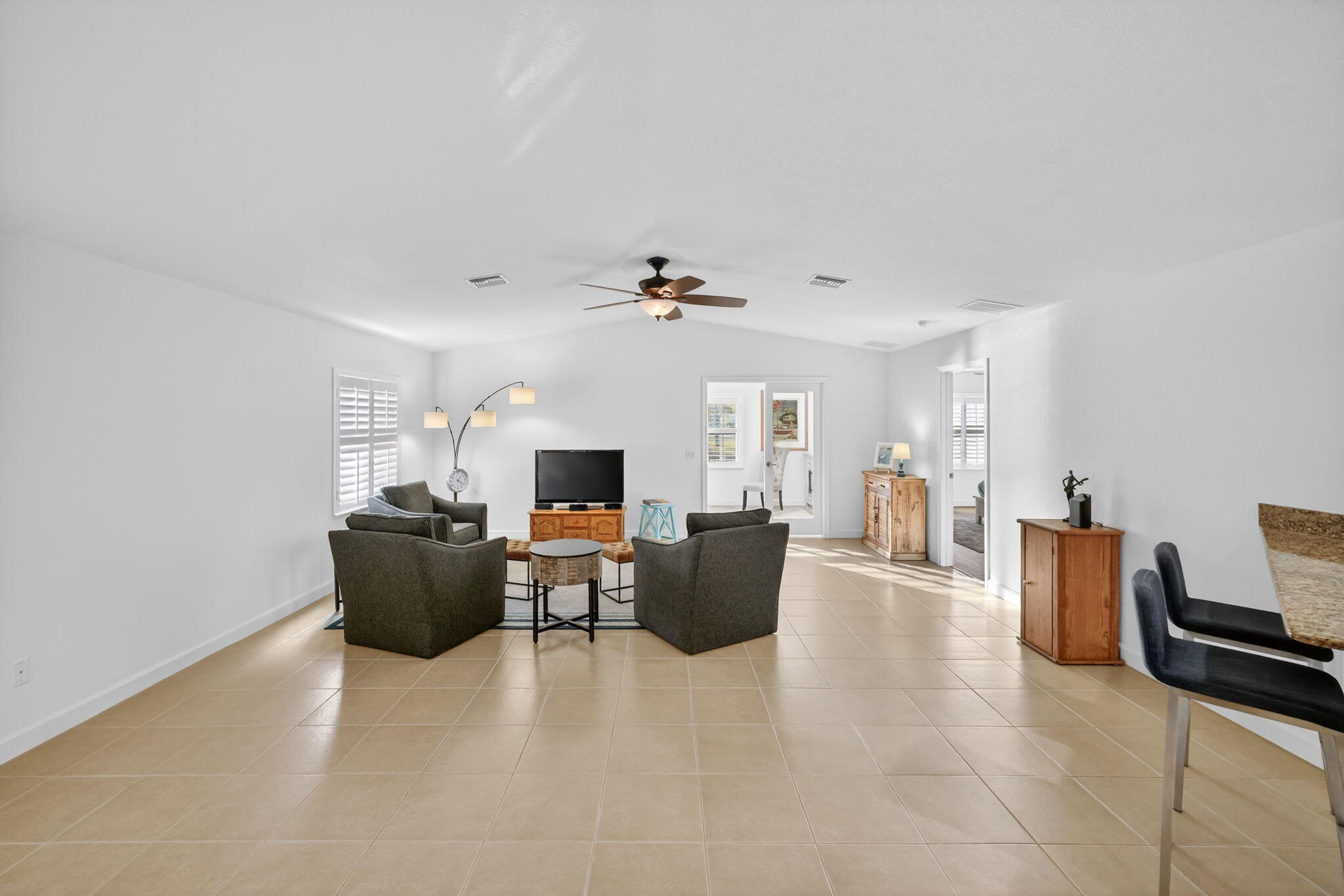 24 Azul Property Photo 30