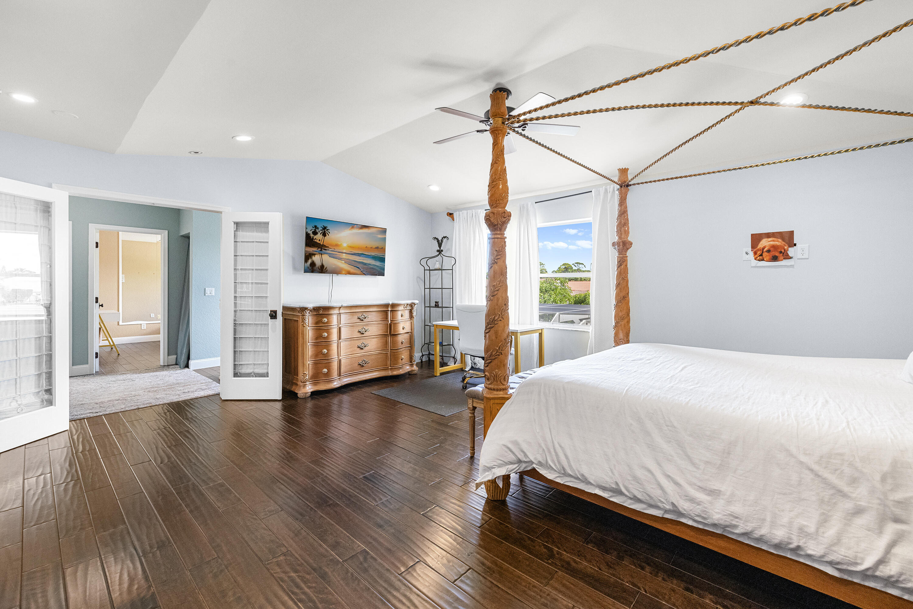 6575 Spring Meadow Drive Property Photo 19