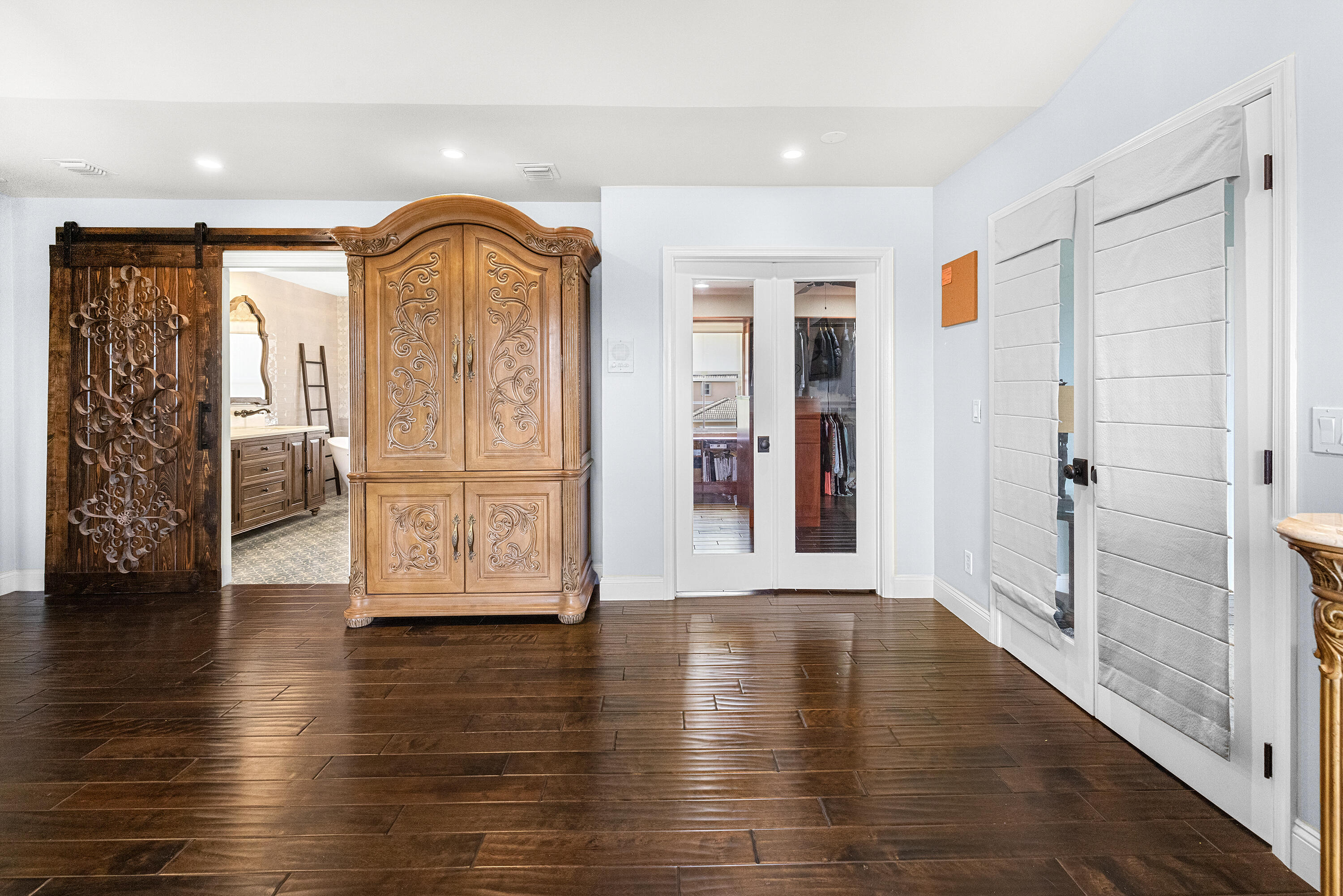 6575 Spring Meadow Drive Property Photo 20
