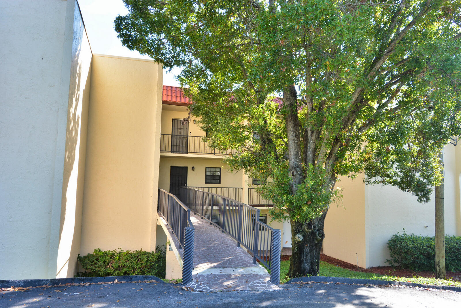 2050 Oleander Boulevard 5-306 Property Photo 38