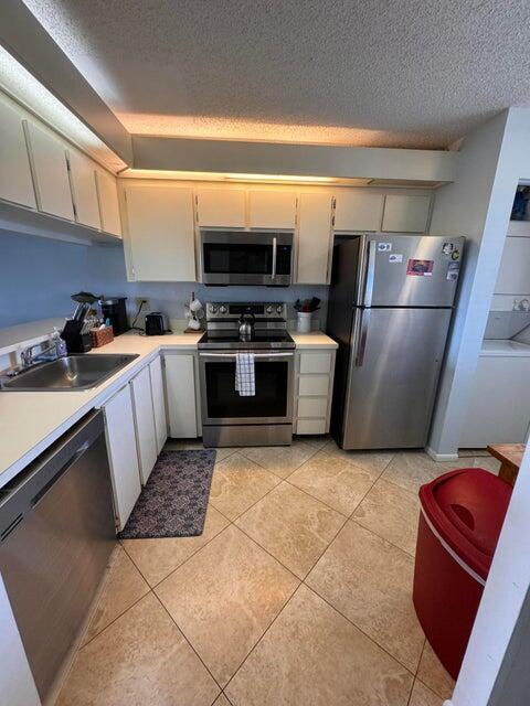 353 S Us Highway 1 A407 Property Photo 11