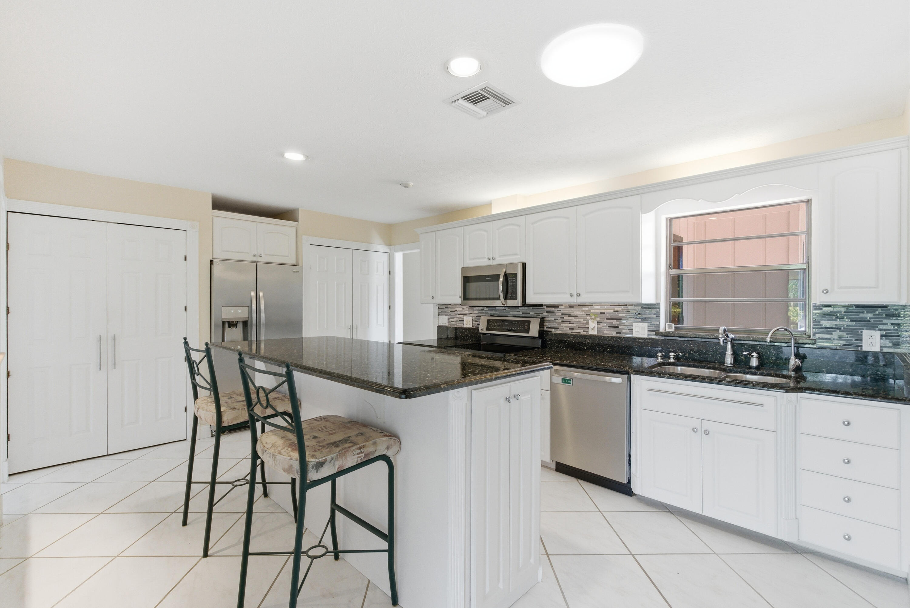 5151 Se Burning Tree Circle Property Photo 10