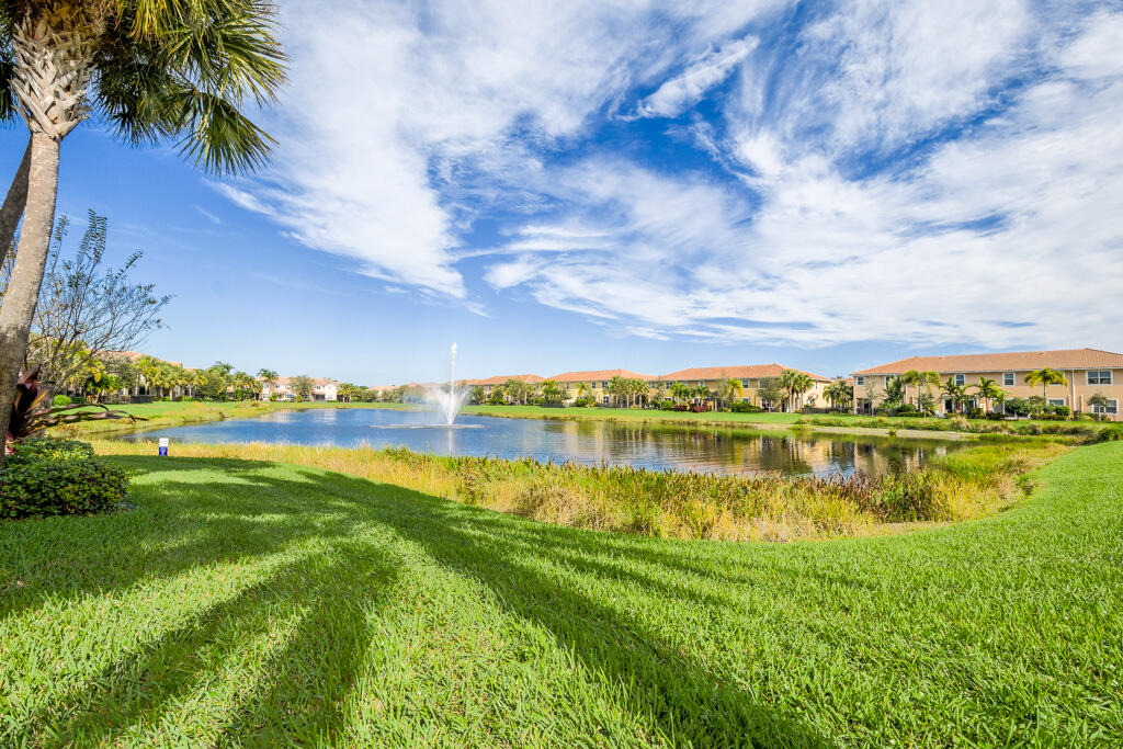 4644 Cadiz Circle Property Photo 44