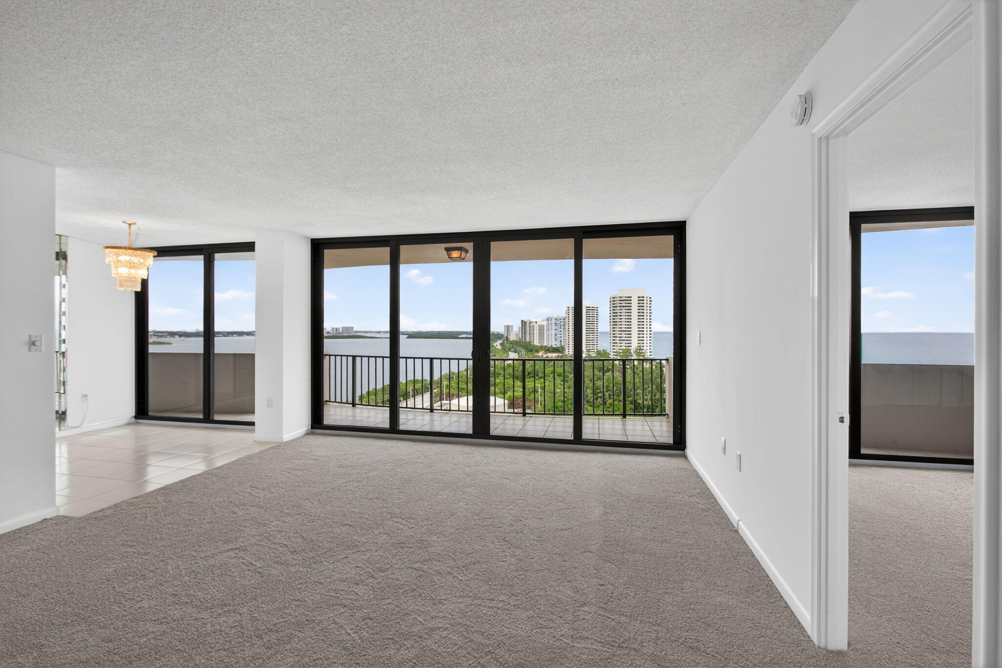 4200 N Ocean Drive 2-1606 Property Photo 6