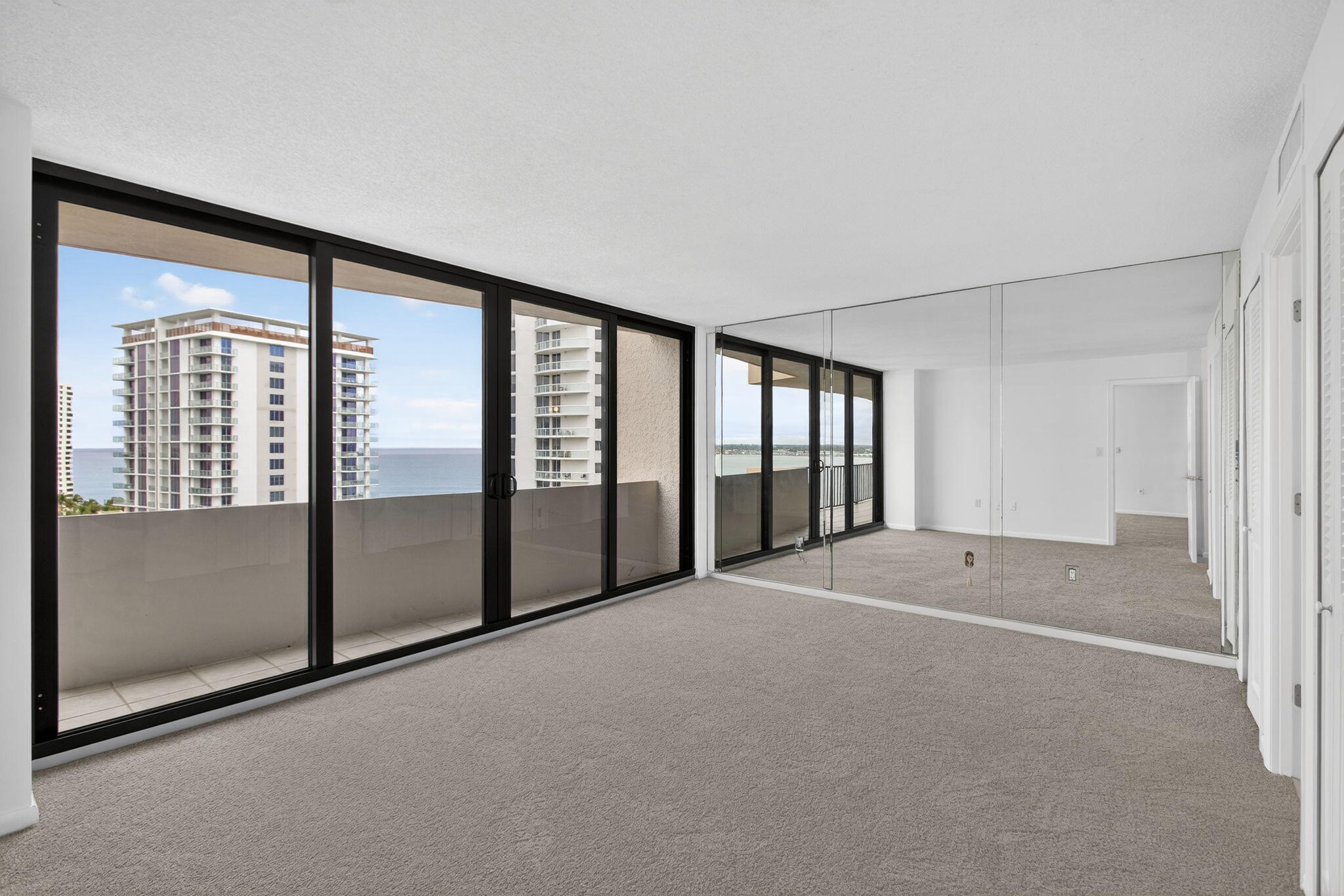 4200 N Ocean Drive 2-1606 Property Photo 18