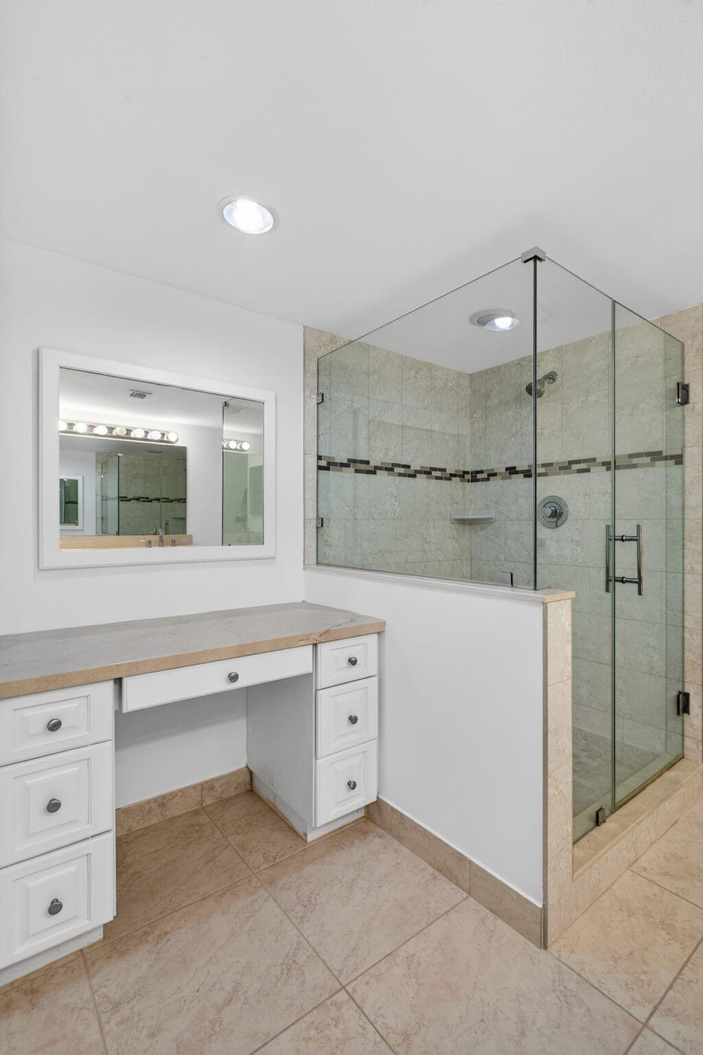 4200 N Ocean Drive 2-1606 Property Photo 19