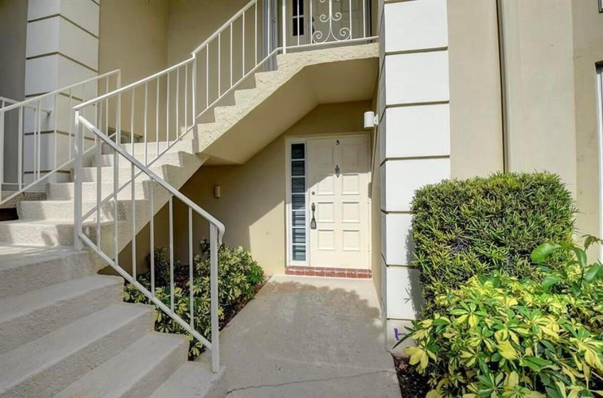 1299 S Ocean Boulevard L5 Property Photo 18