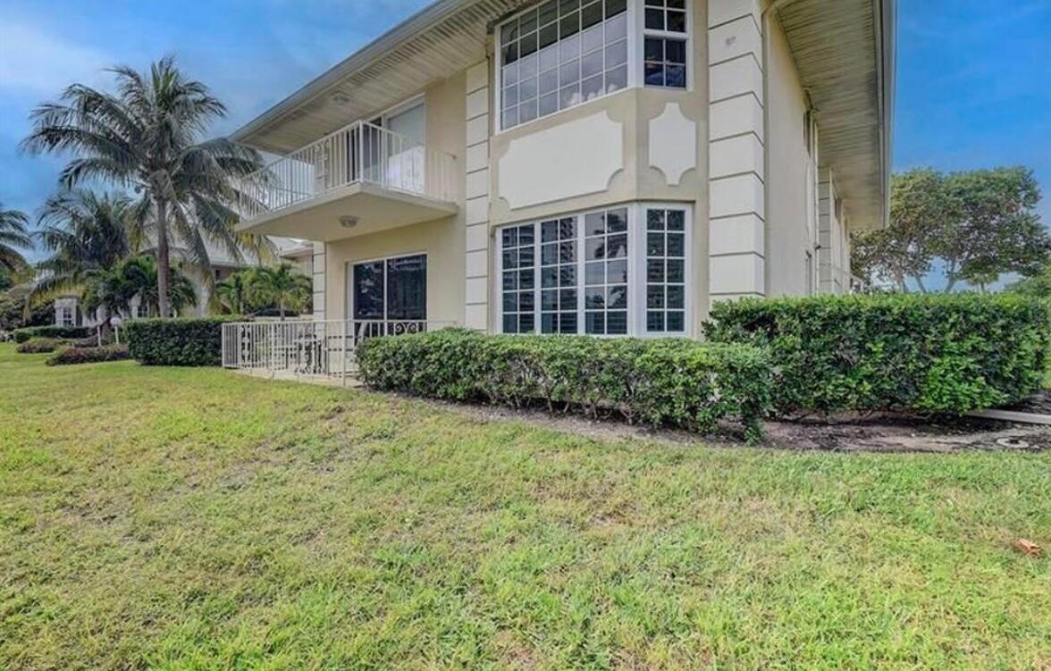 1299 S Ocean Boulevard L5 Property Photo 20