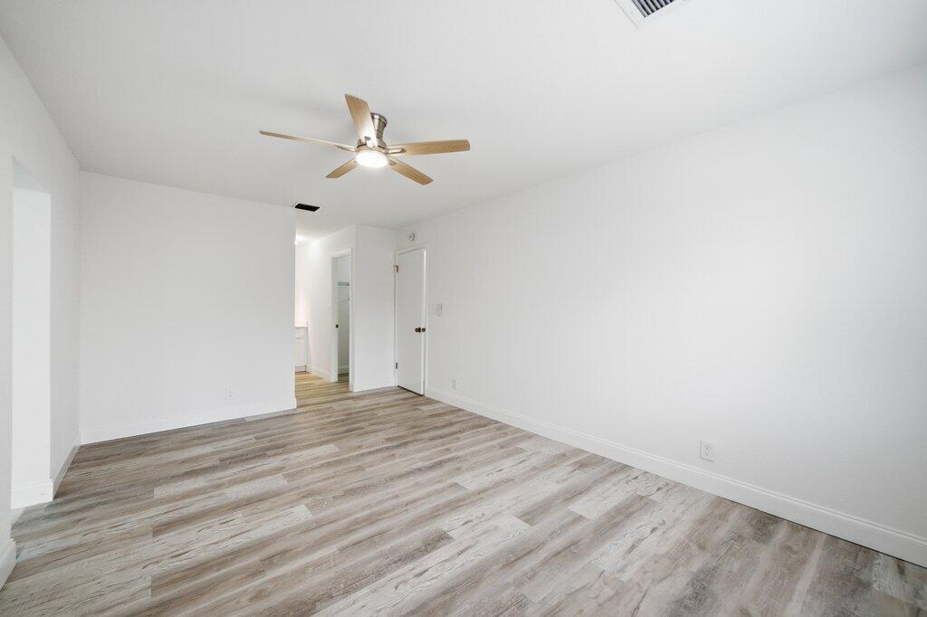 905 Nw 22nd Avenue Property Photo 26