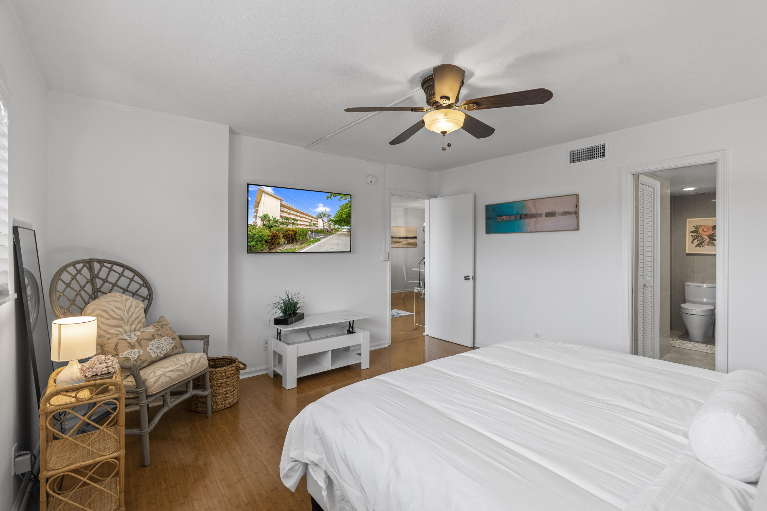 750 Ne Spanish River Boulevard 2040 Property Photo 9