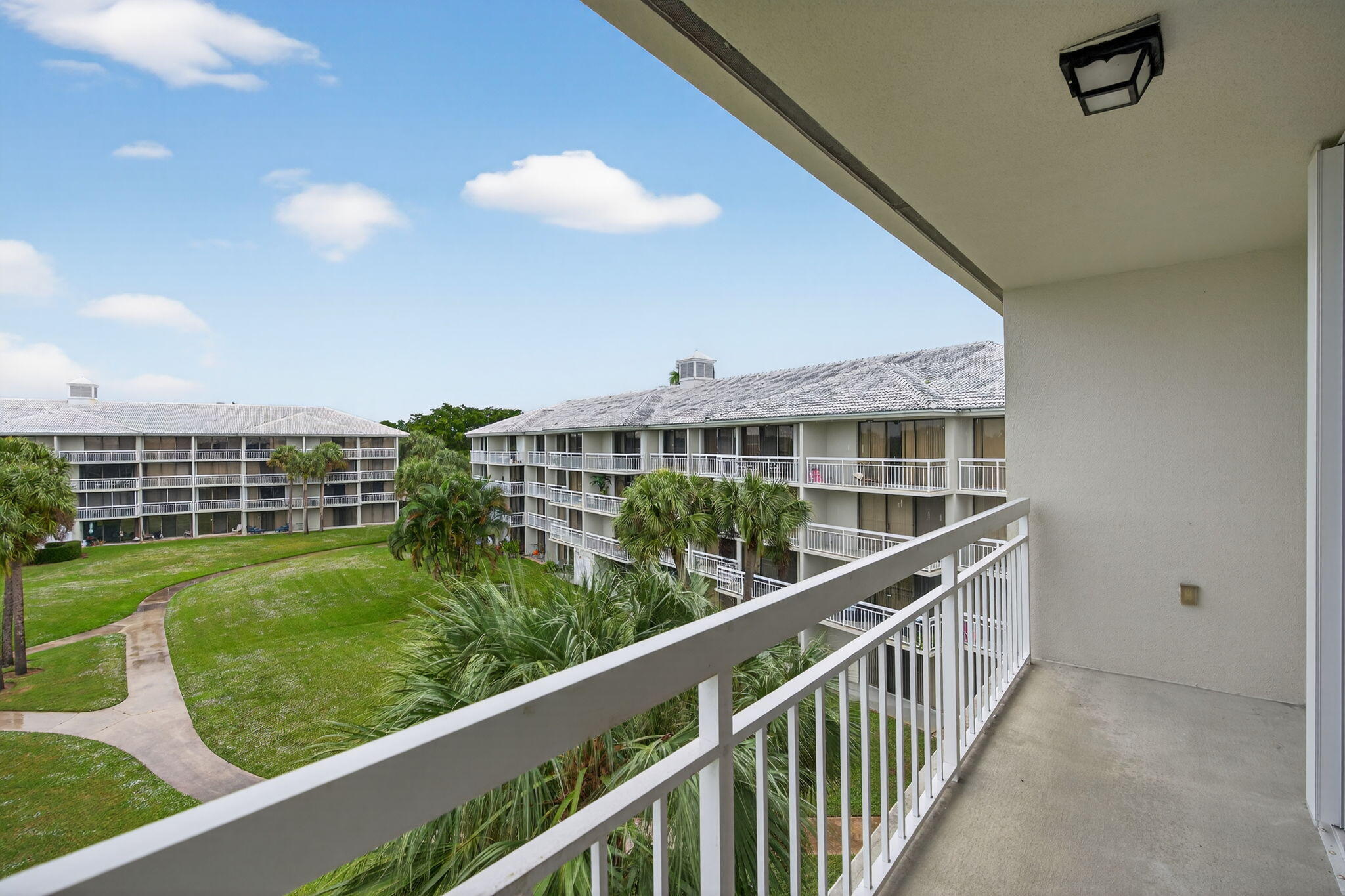 2441 Village Boulevard 405 Property Photo 22