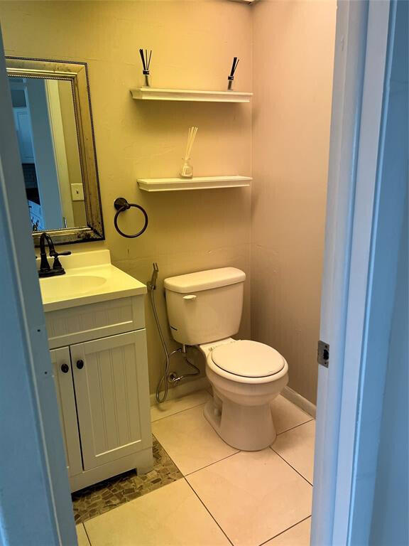 9273 Sw 8th Street 419 Property Photo 7
