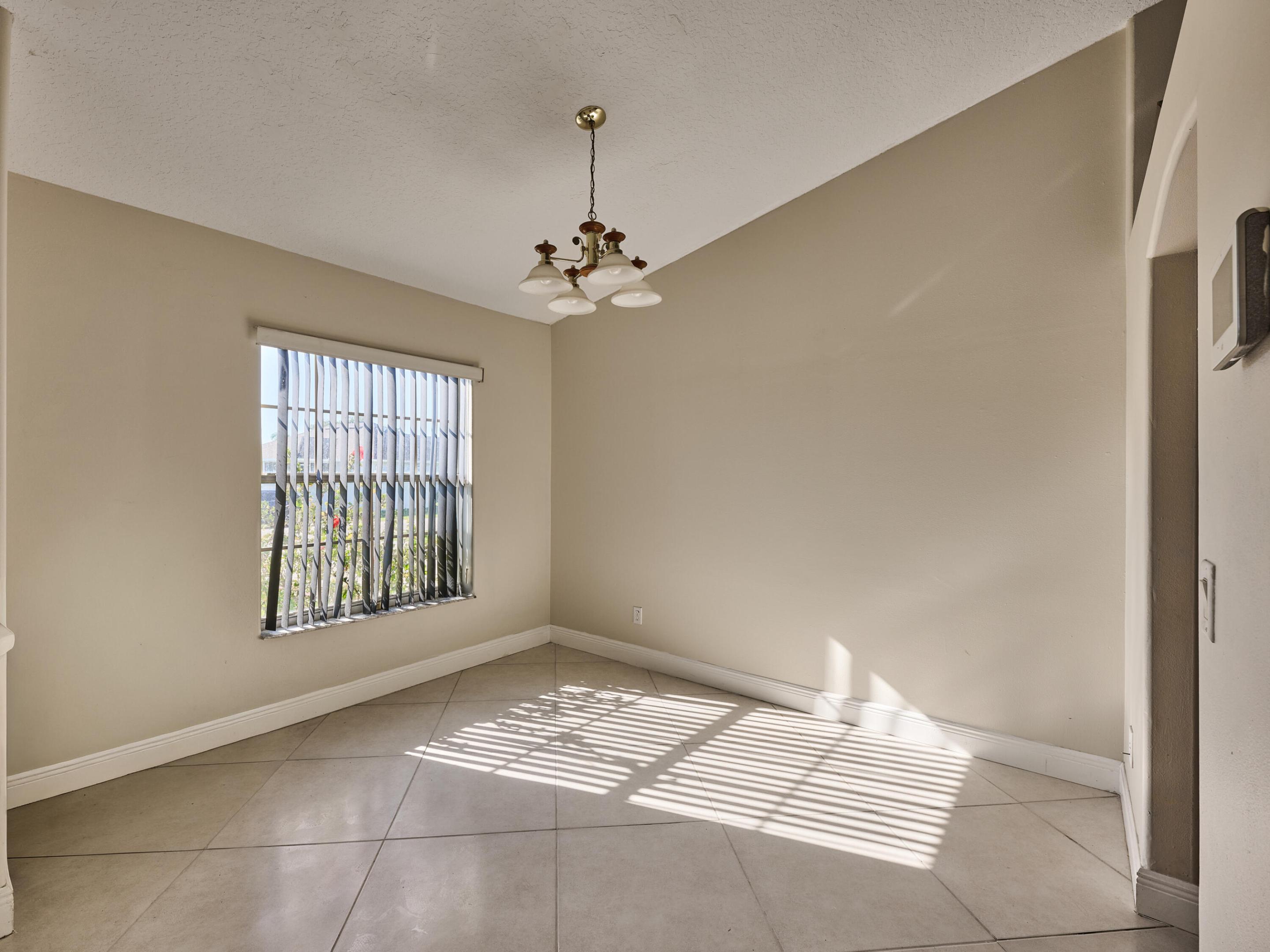 1407 Se Grapeland Avenue Property Photo 19