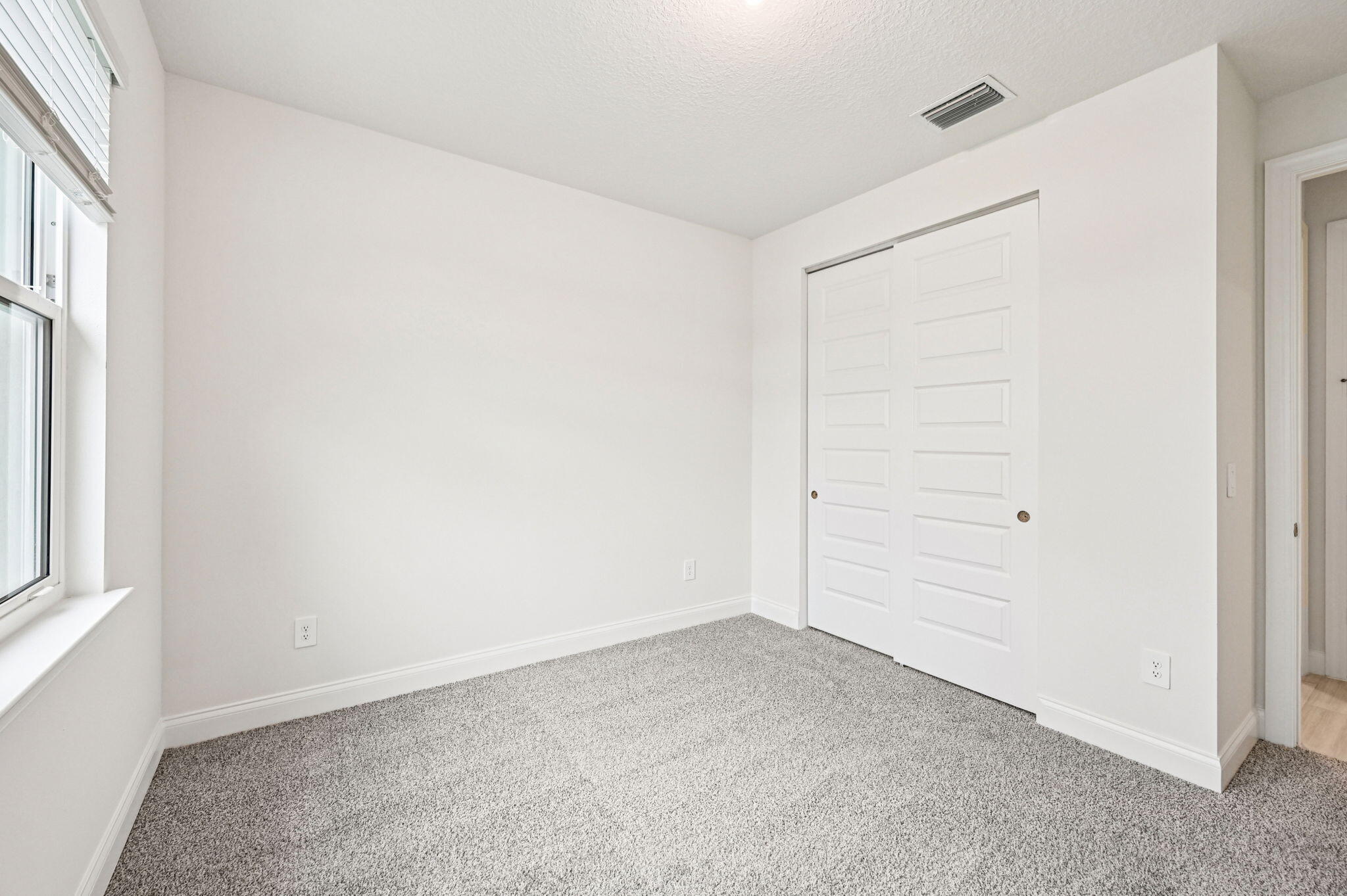 5625 Hampton Park Circle Property Photo 13
