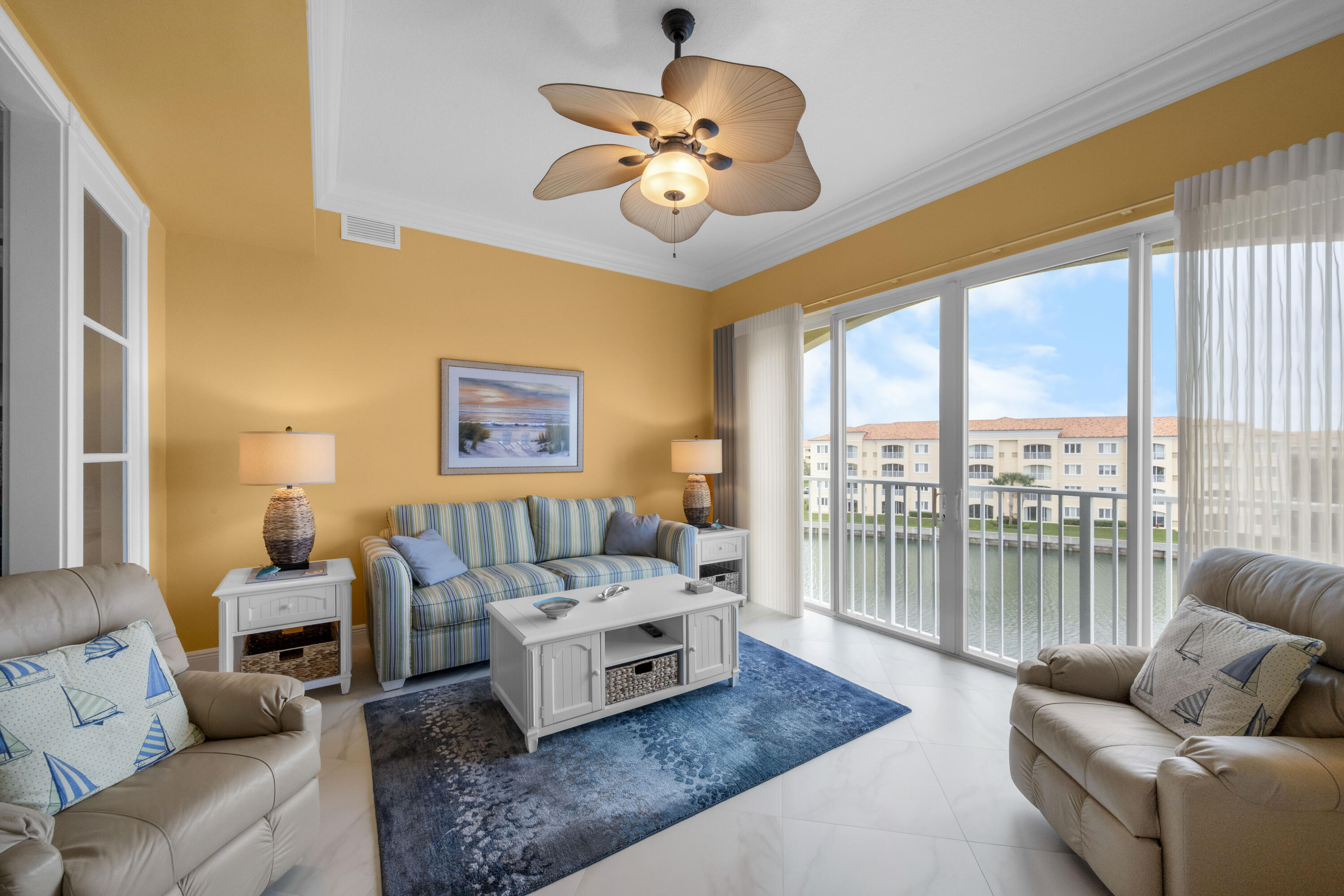 8 Harbour Isle Drive E Ph5 Property Photo 19