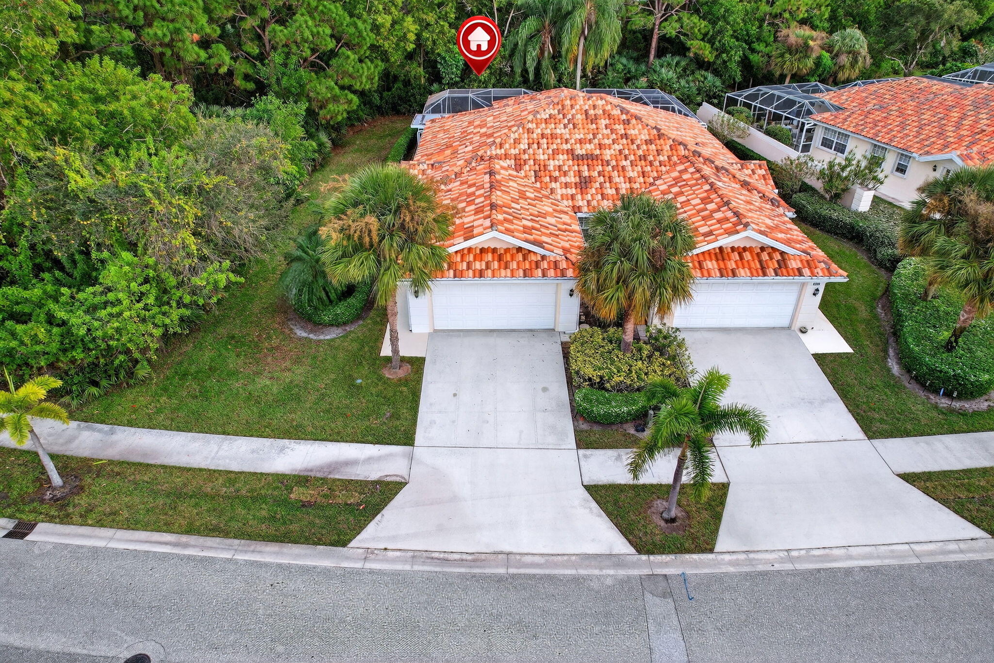 8381 Se Double Tree Drive Property Photo 8