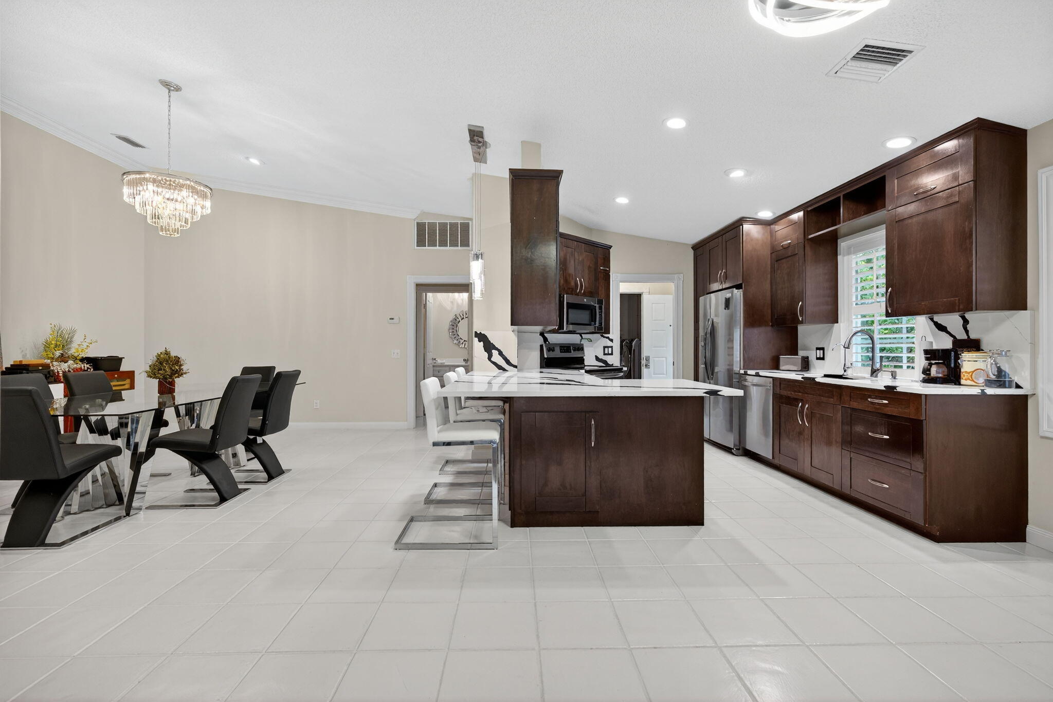 8381 Se Double Tree Drive Property Photo 25