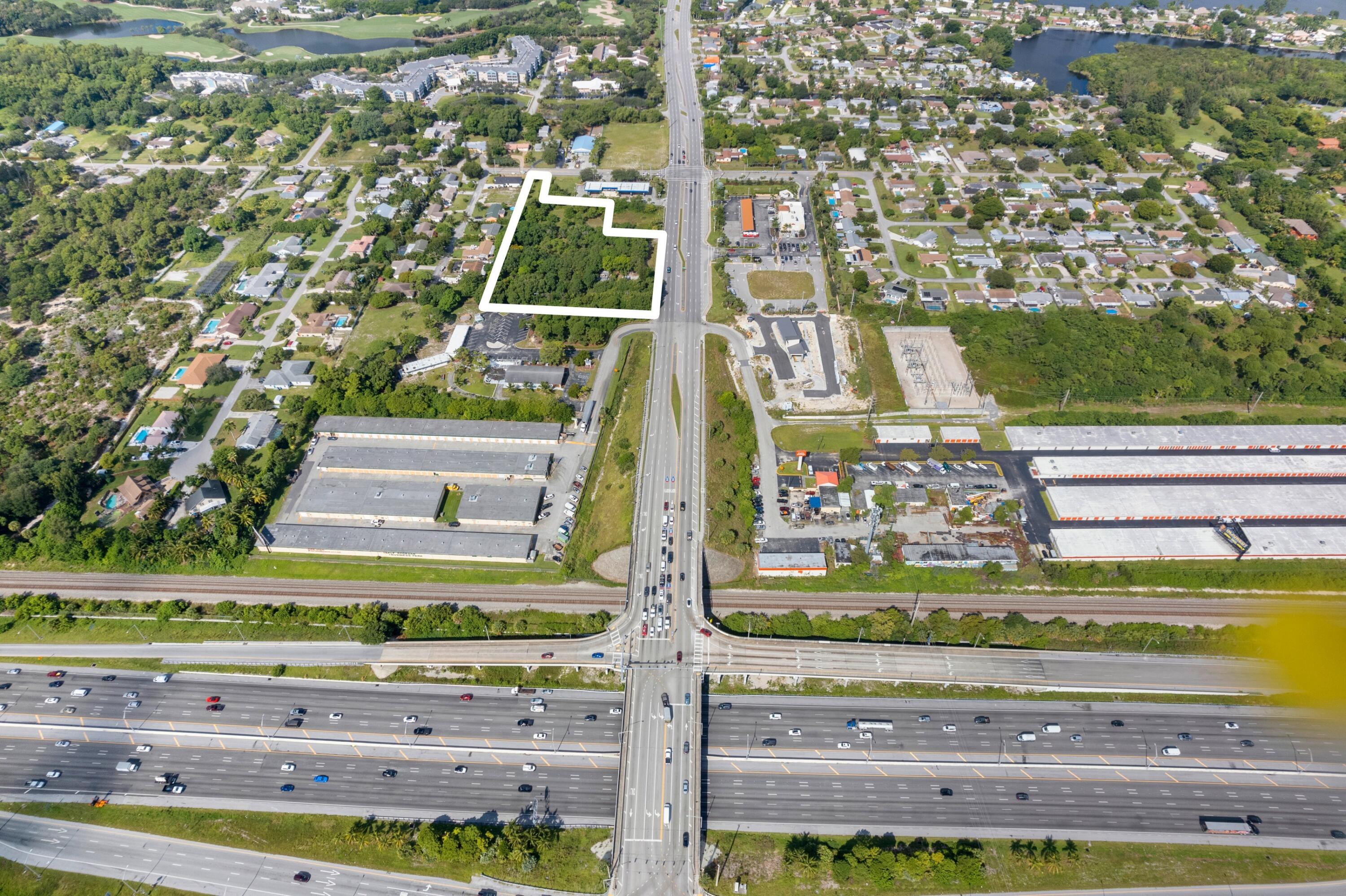 1908 Hypoluxo Road Property Photo 8