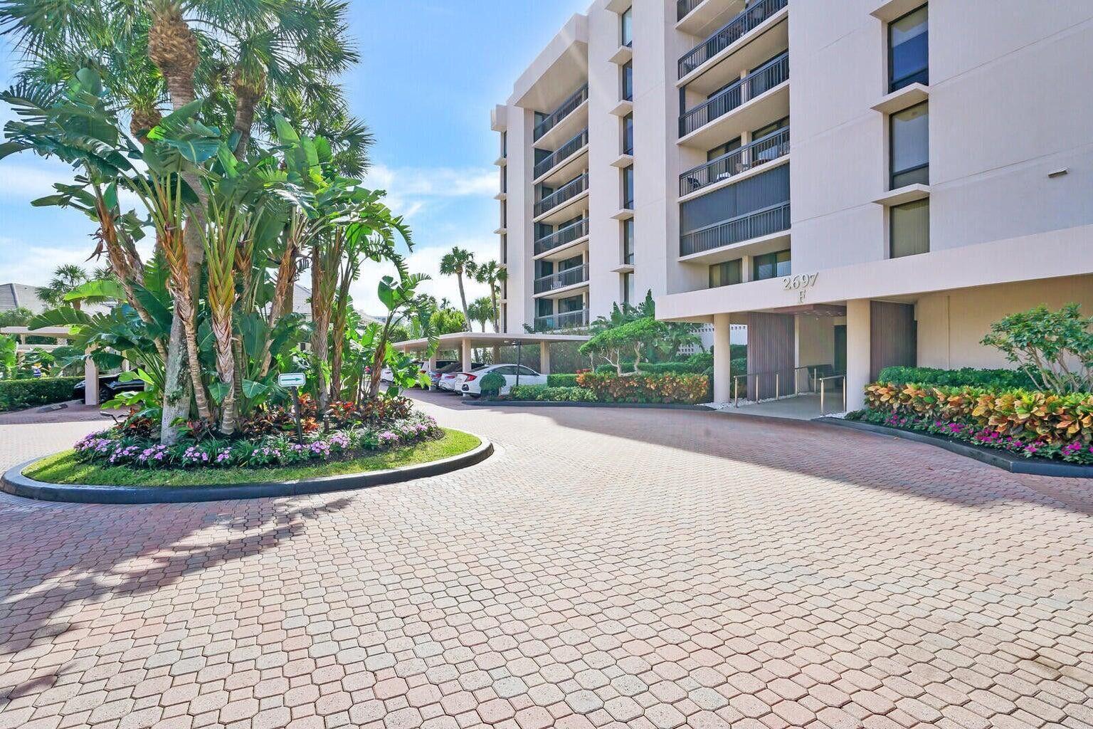 2697 N Ocean Boulevard F-604 Property Photo 4