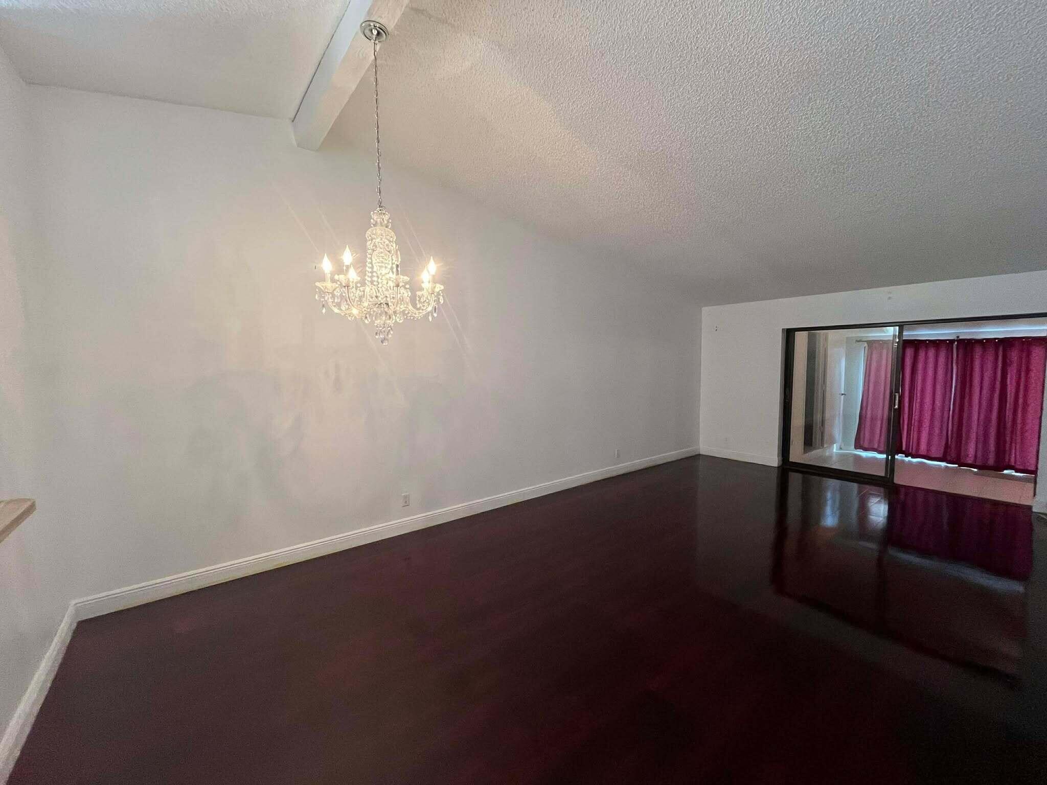 4863 Sable Pine Circle D Property Photo 5