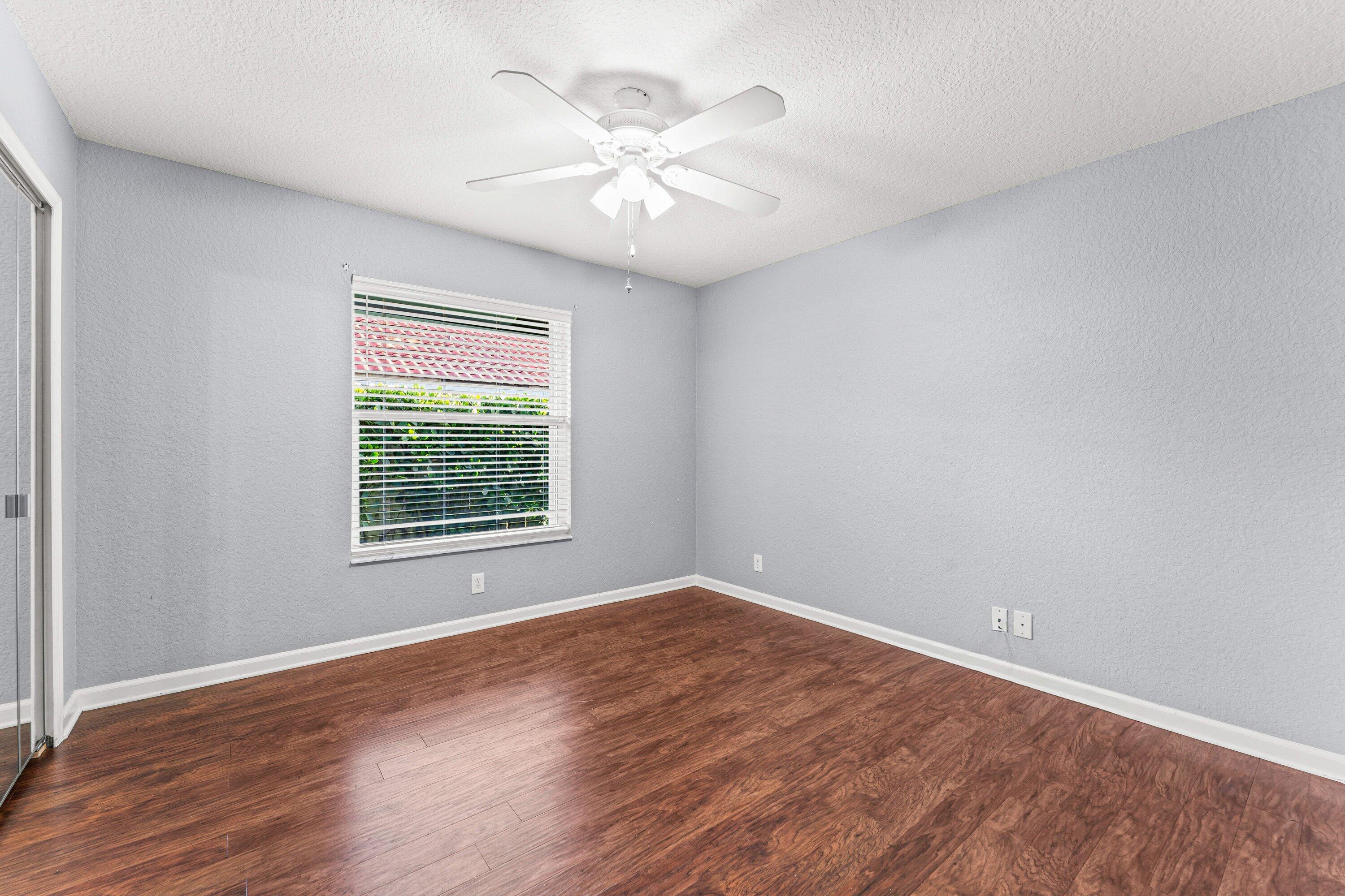 2063 Amesbury Circle Property Photo 22