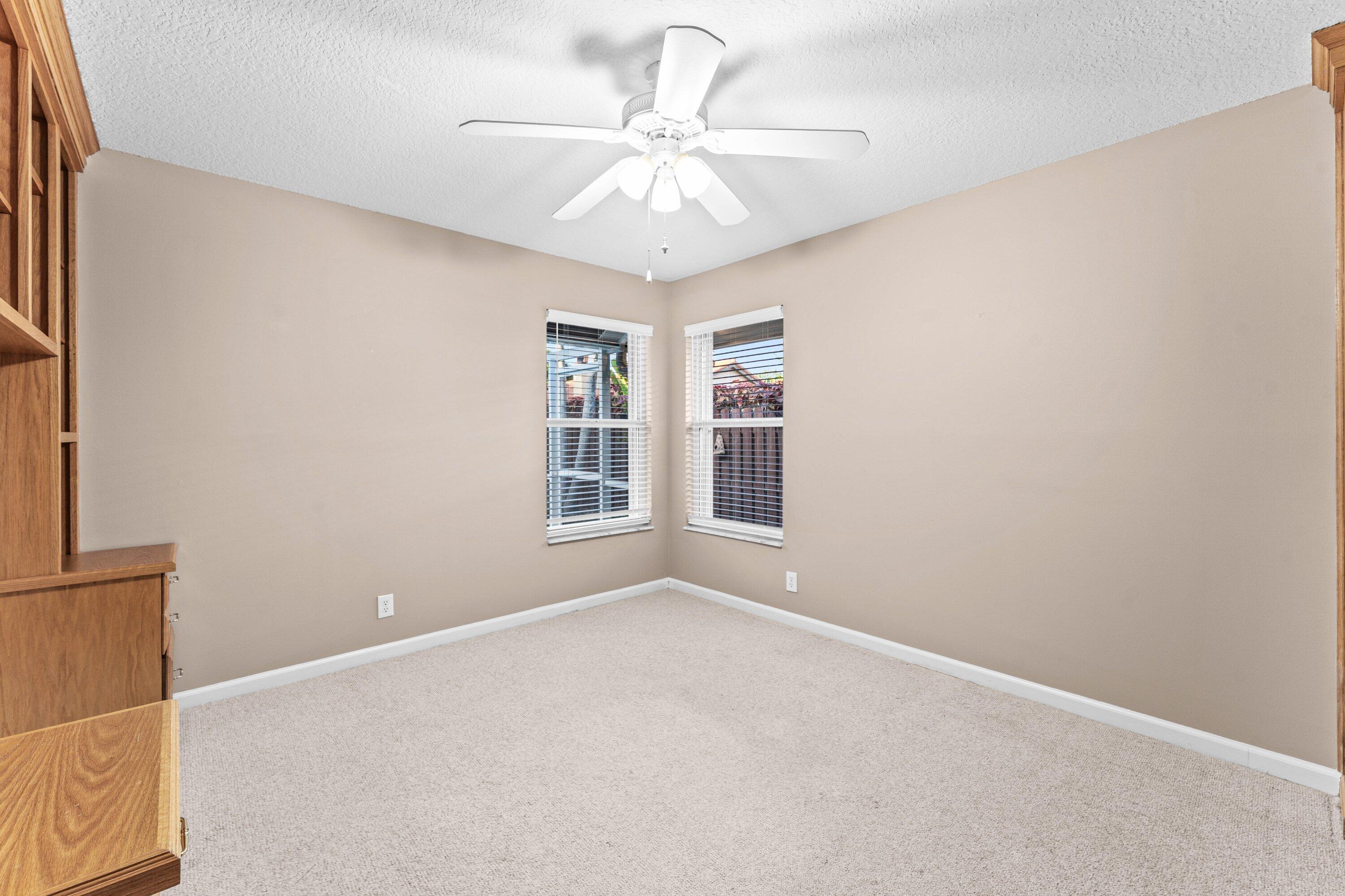 2063 Amesbury Circle Property Photo 30